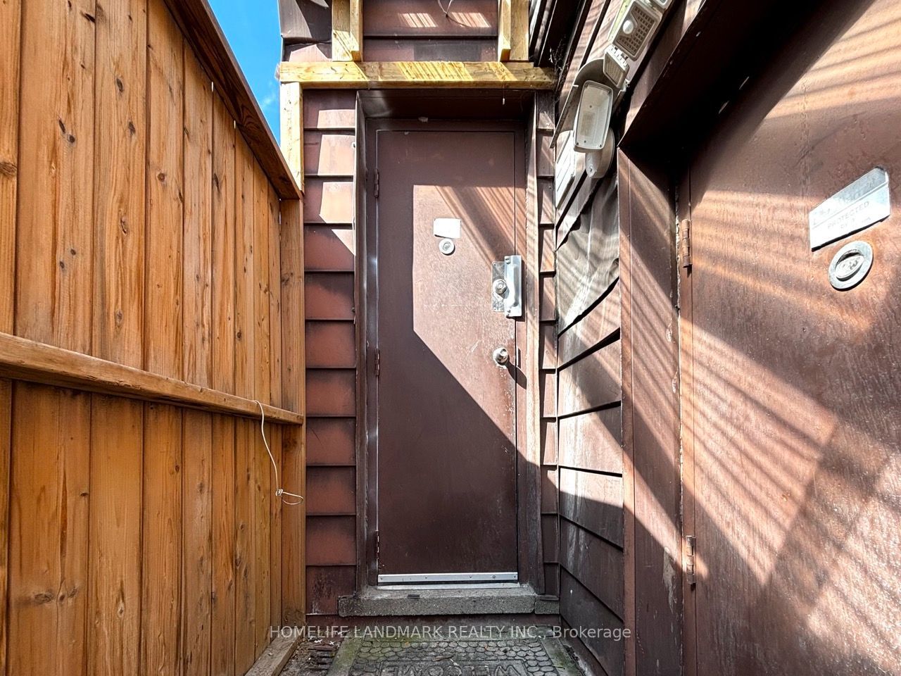 3229 Yonge Street Unit 1 Property Photo 19