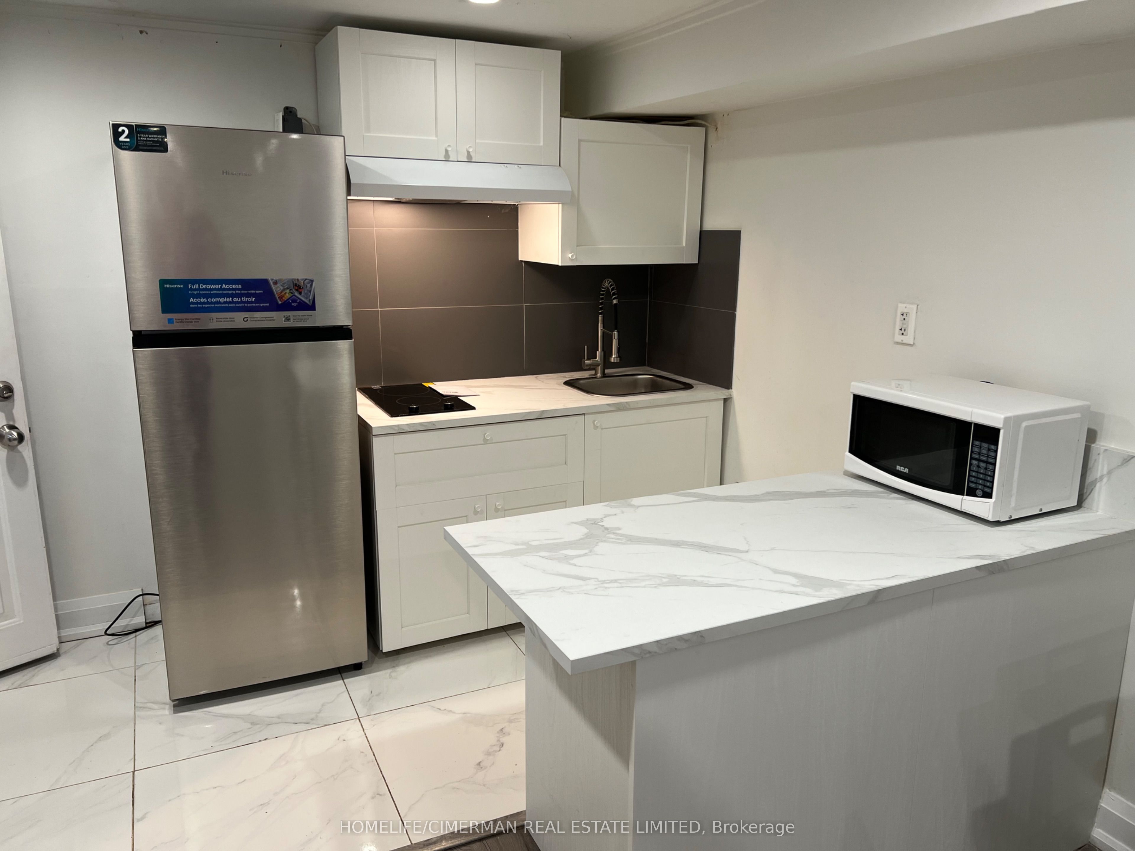 106 Holcolm Road Basement Property Photo 3