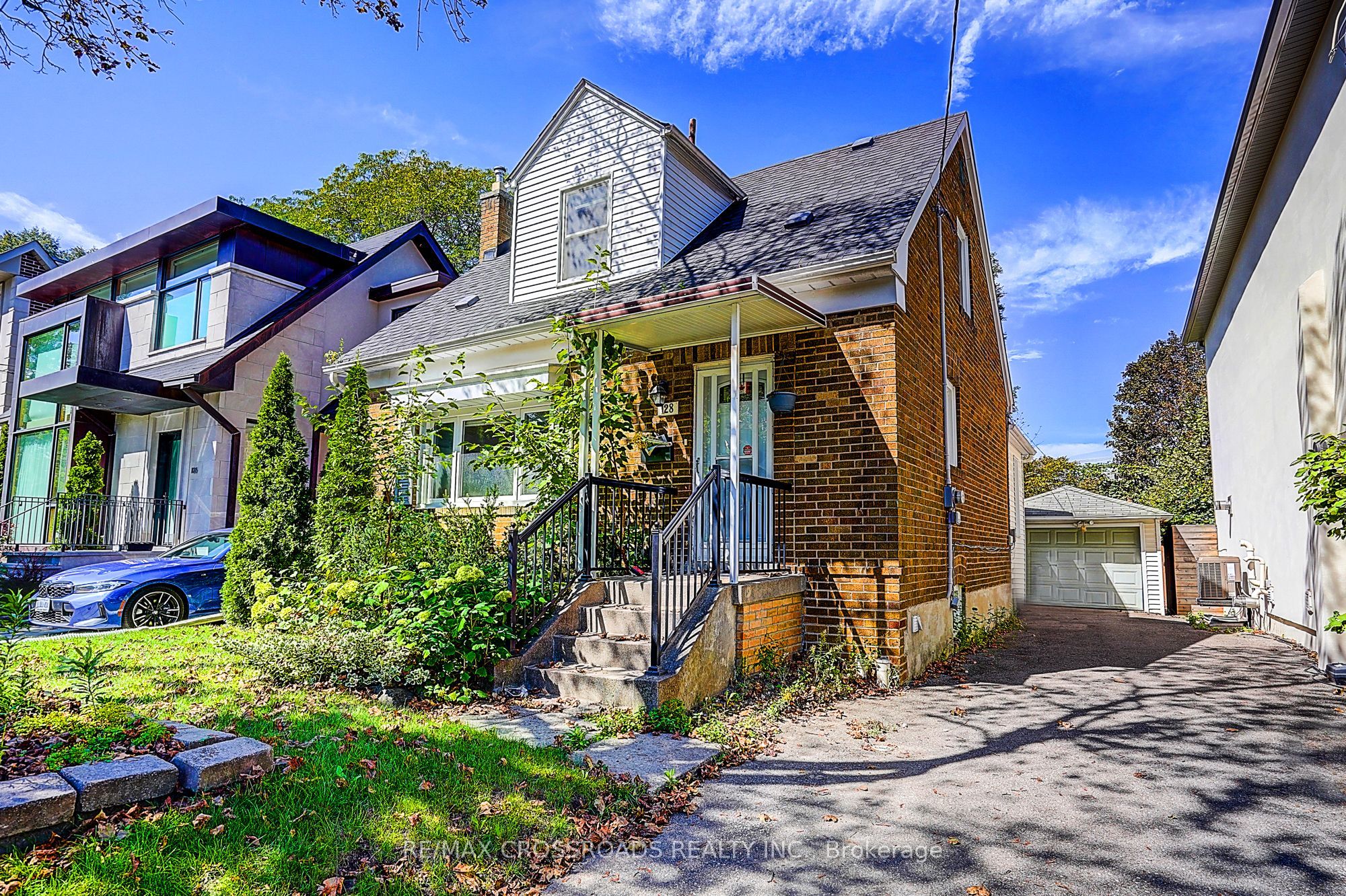 128 Leacrest Road Property Photo 1