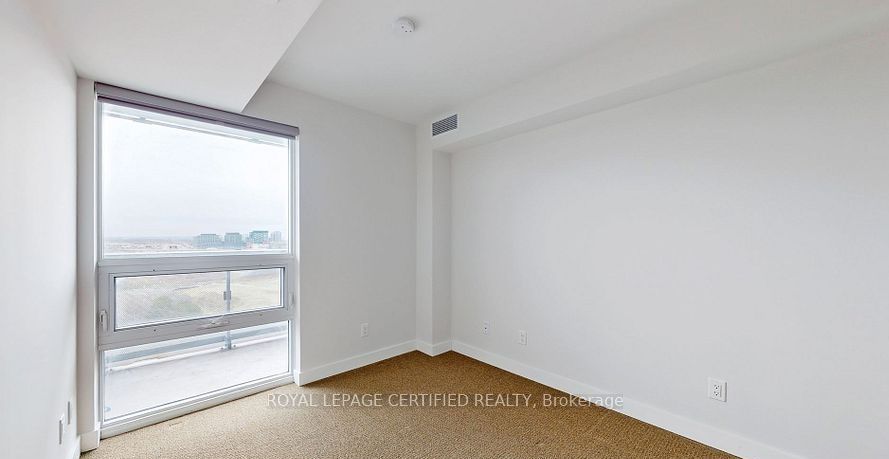 120 Varna Drive 1407 Property Photo 13