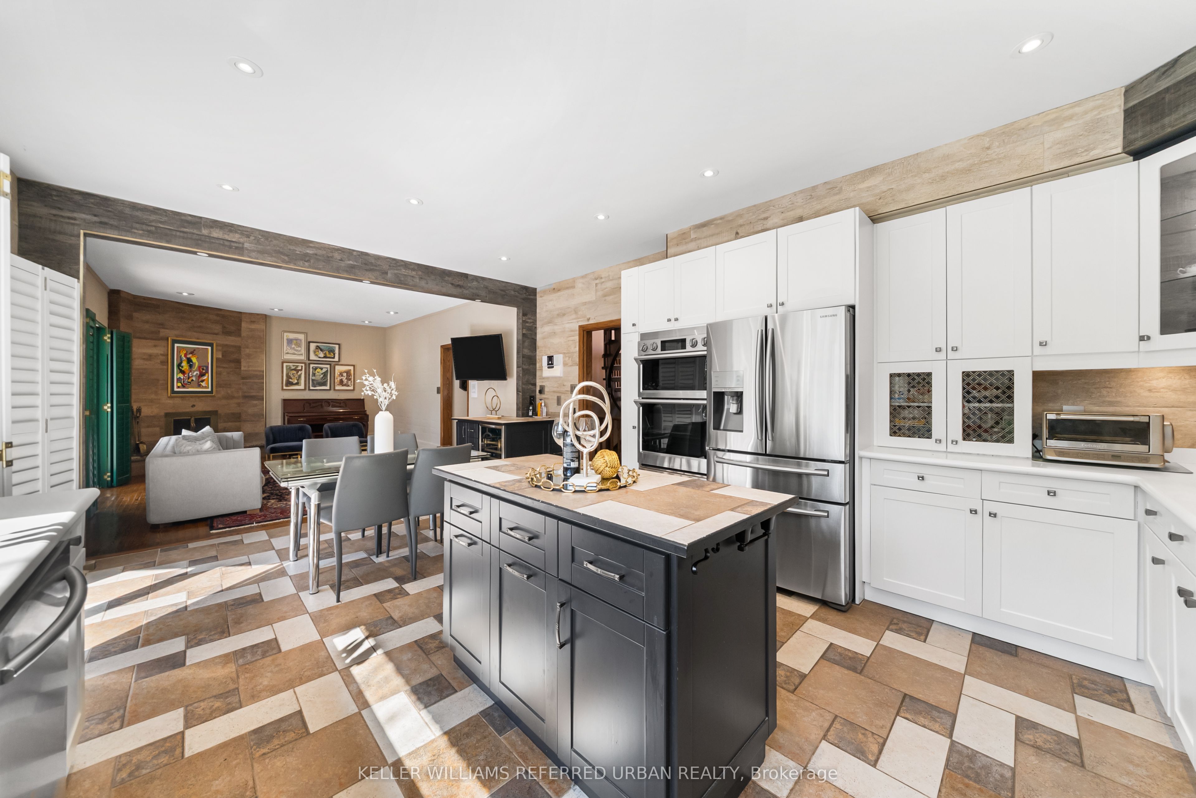 73 Garnier Court Property Photo 12
