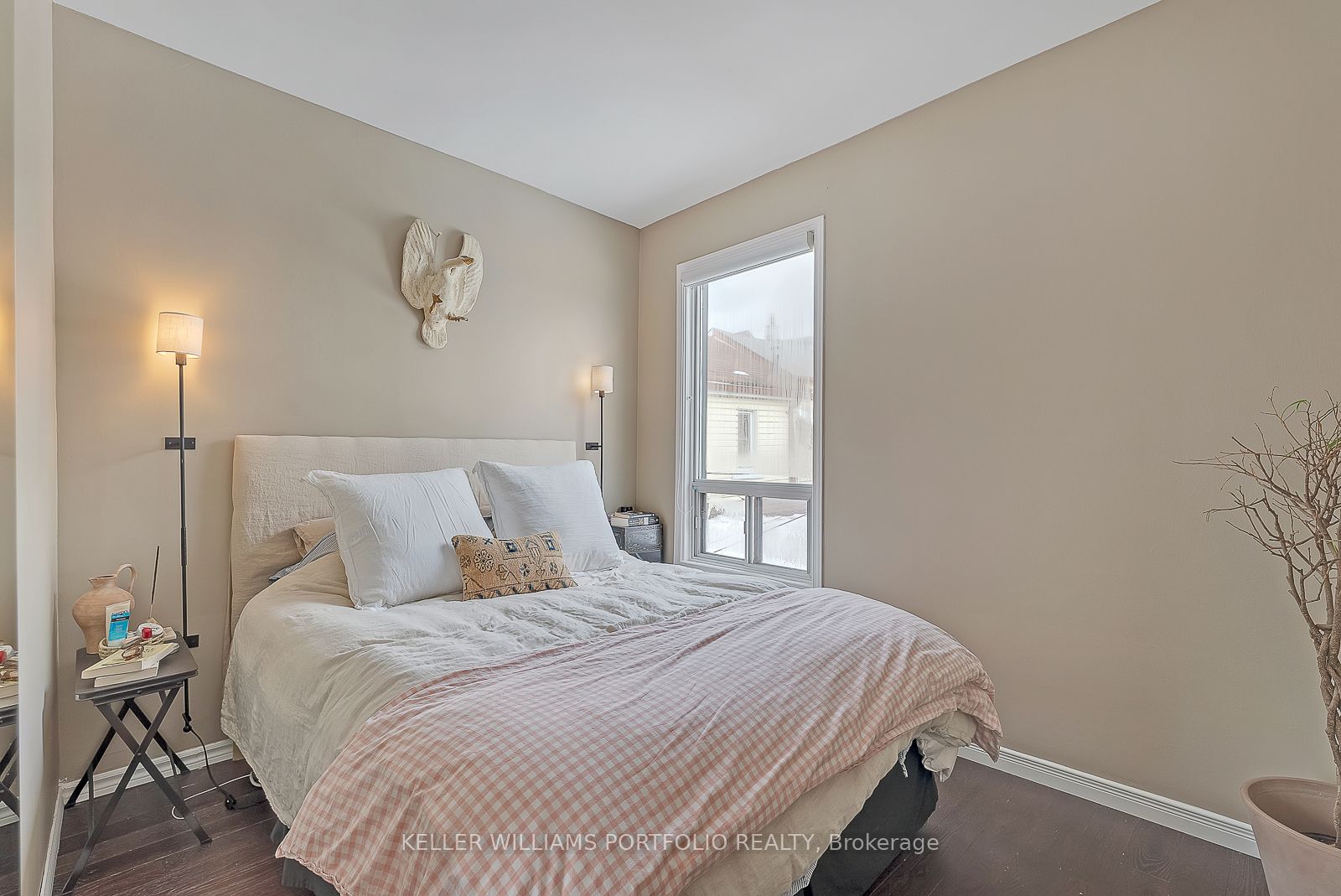 147 Claremont Street Property Photo 33