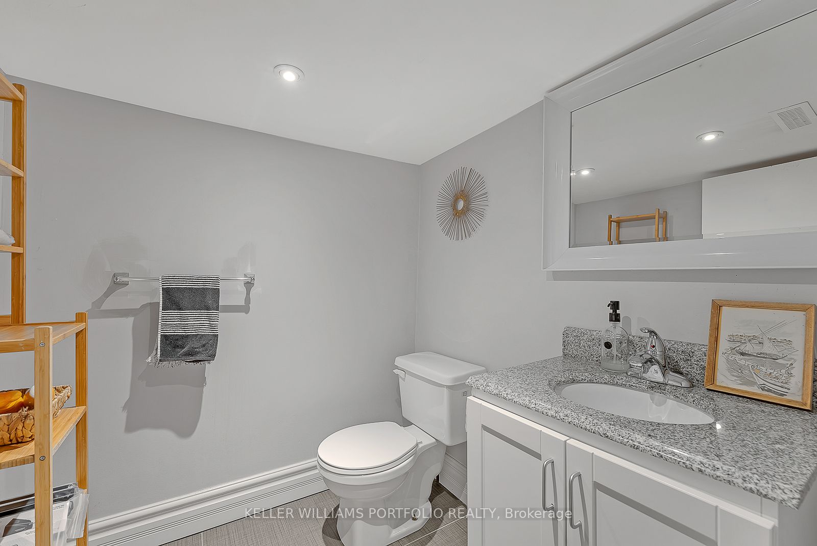 147 Claremont Street Property Photo 40