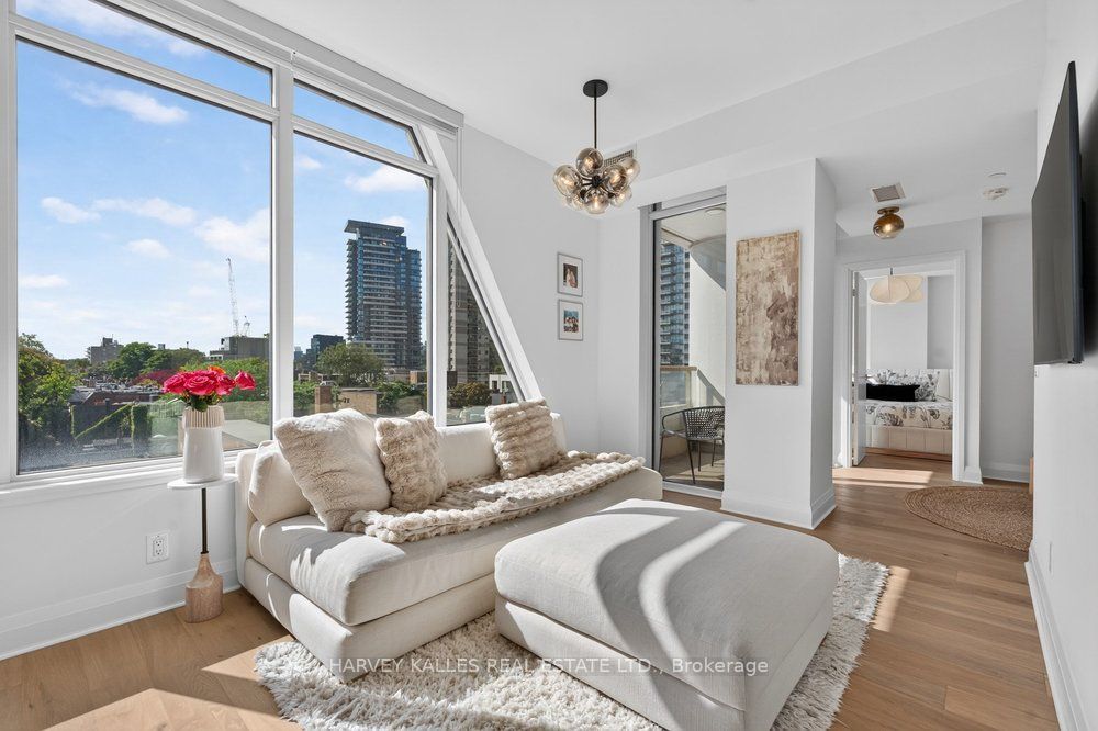 151 Avenue Road 510