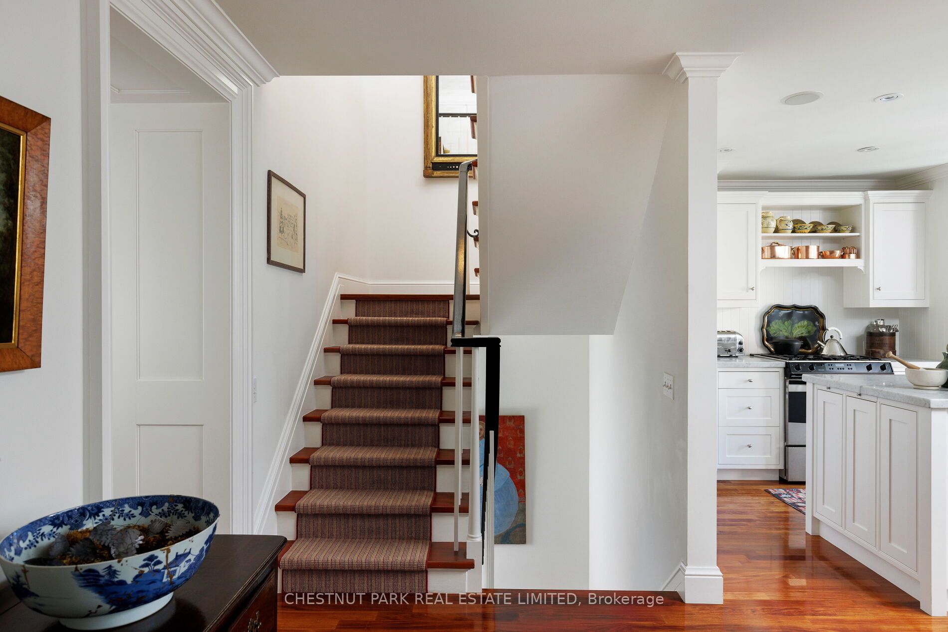94 Crescent Road Th6 Property Photo 10