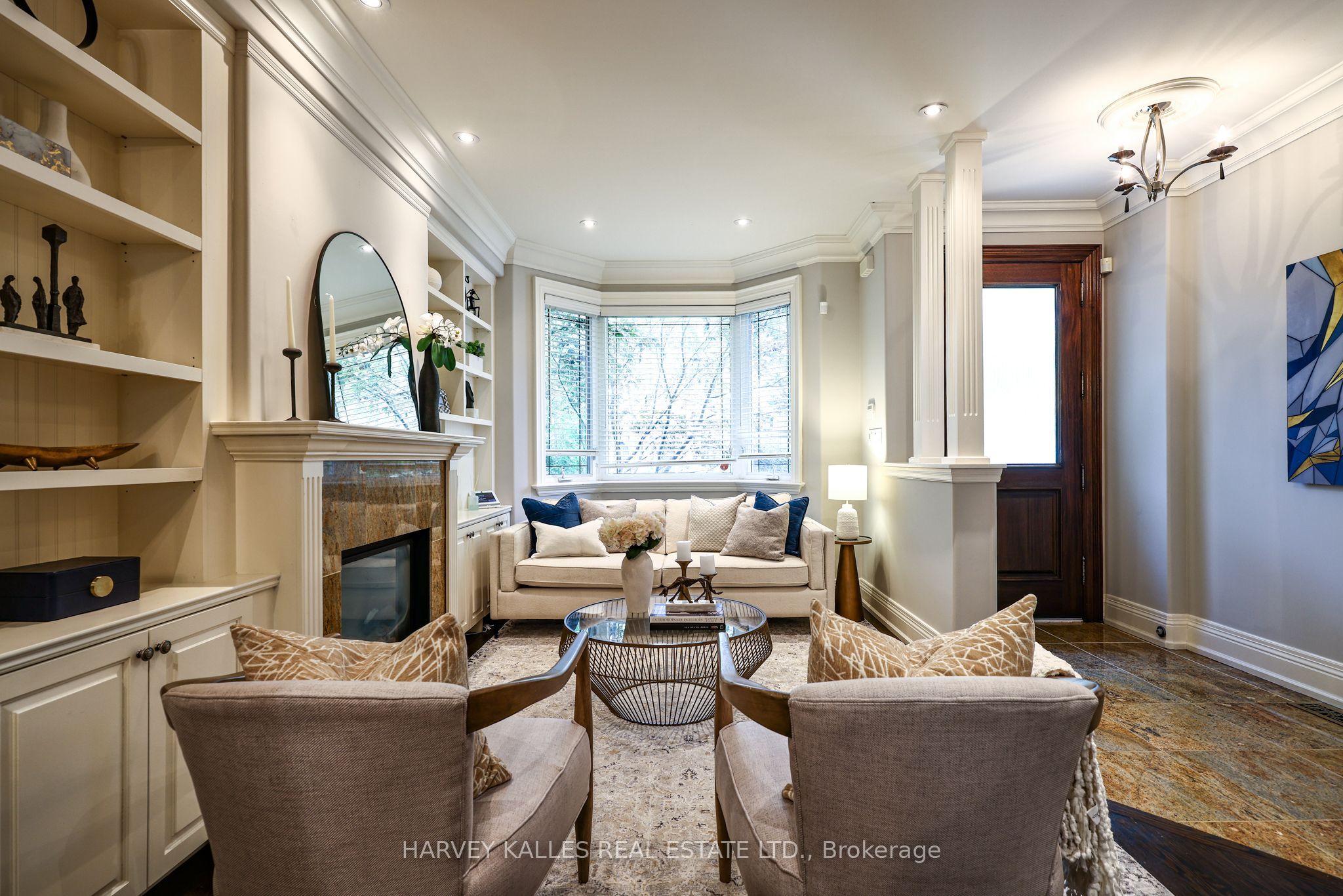 599 Woburn Avenue Property Photo 4