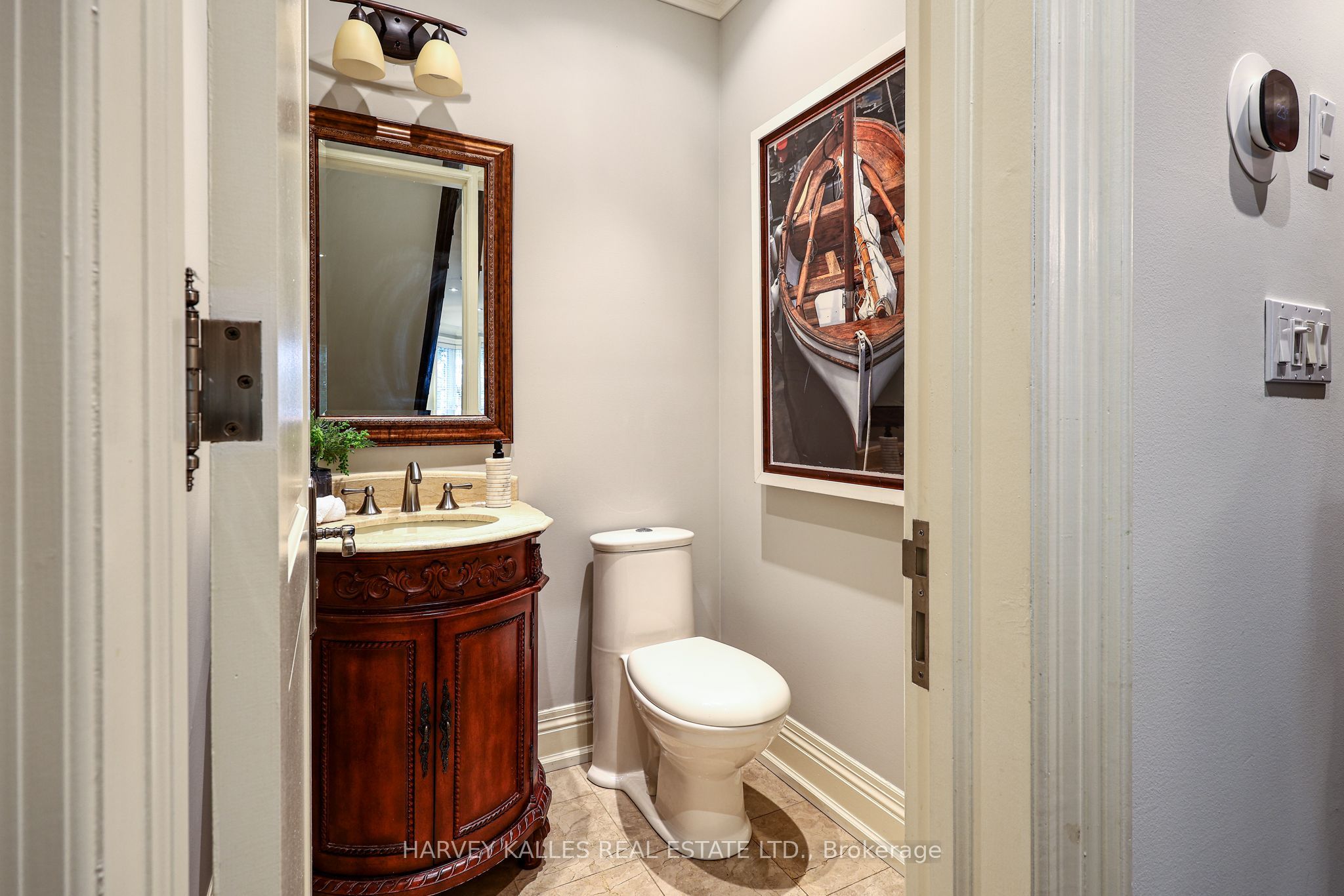 599 Woburn Avenue Property Photo 9