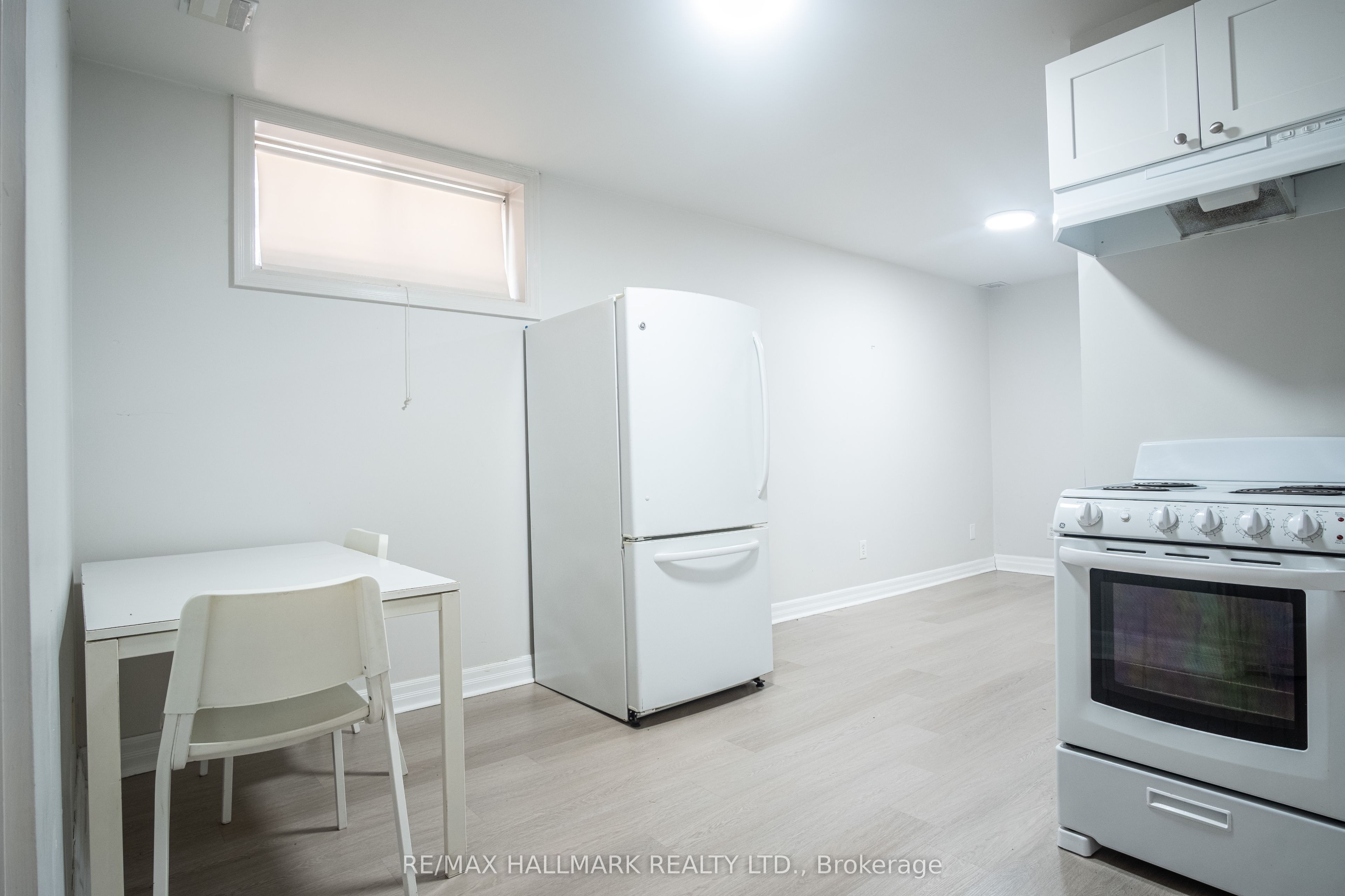 116 Regina Avenue Basement Property Photo 8