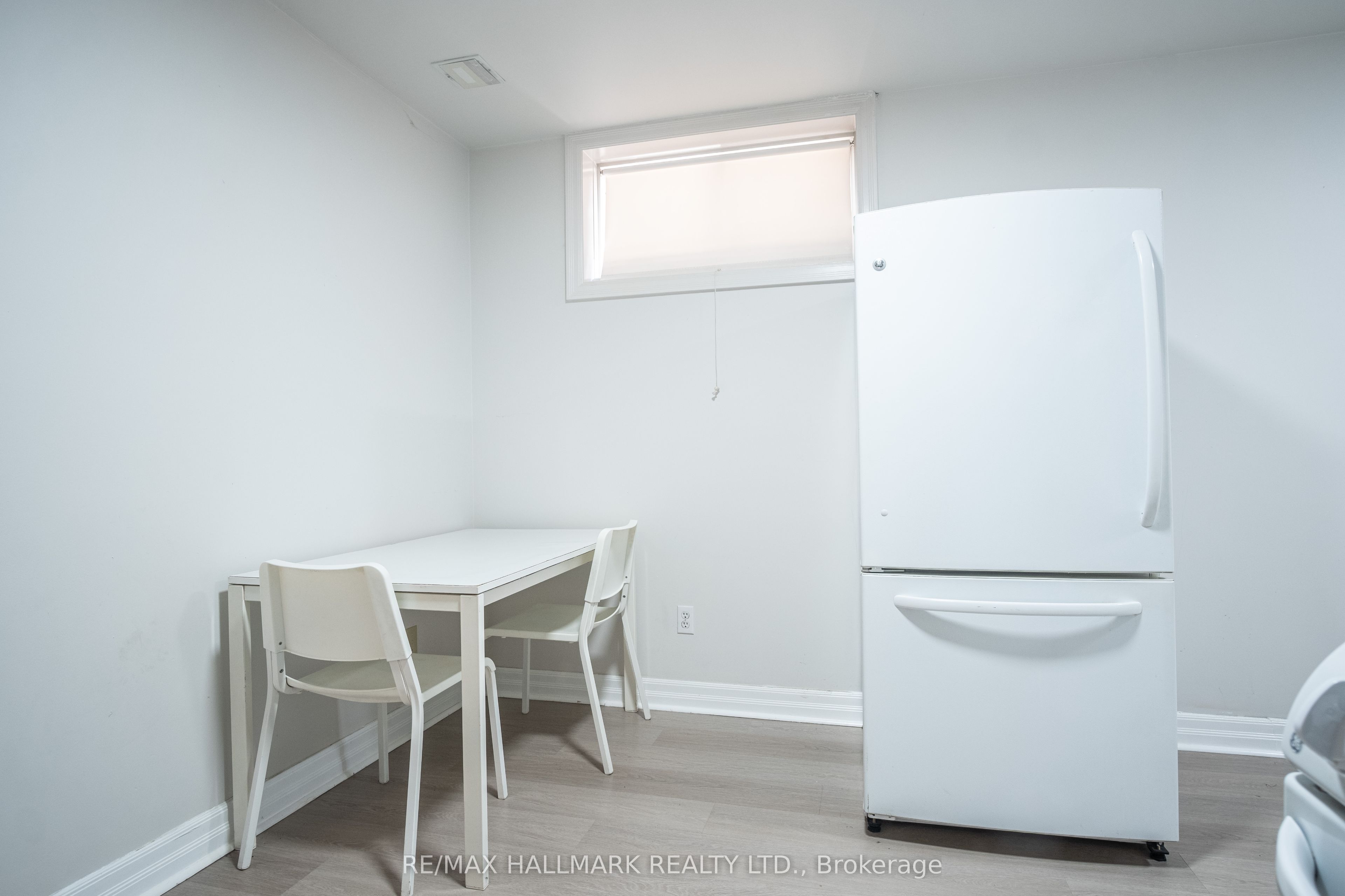 116 Regina Avenue Basement Property Photo 9