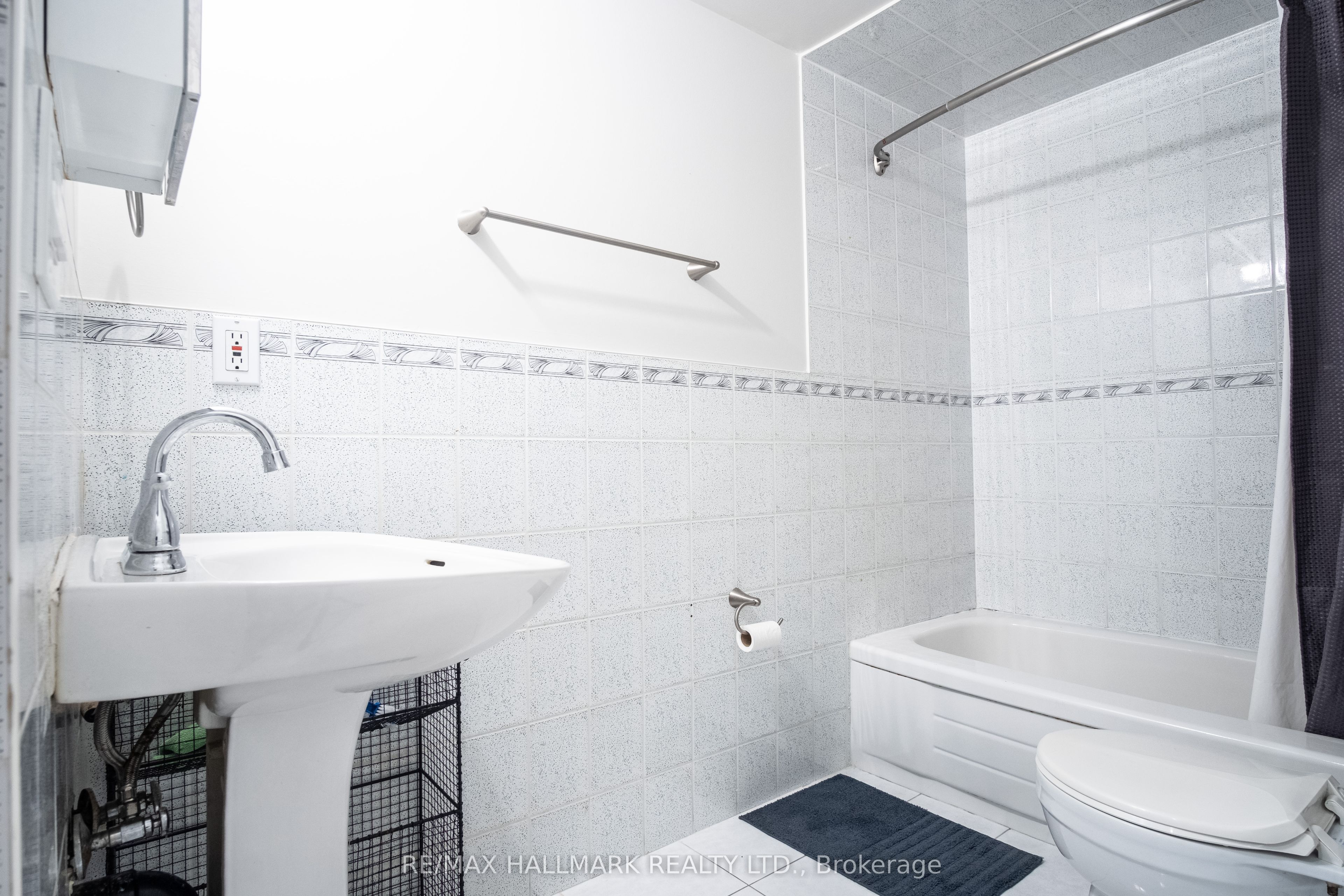 116 Regina Avenue Basement Property Photo 18