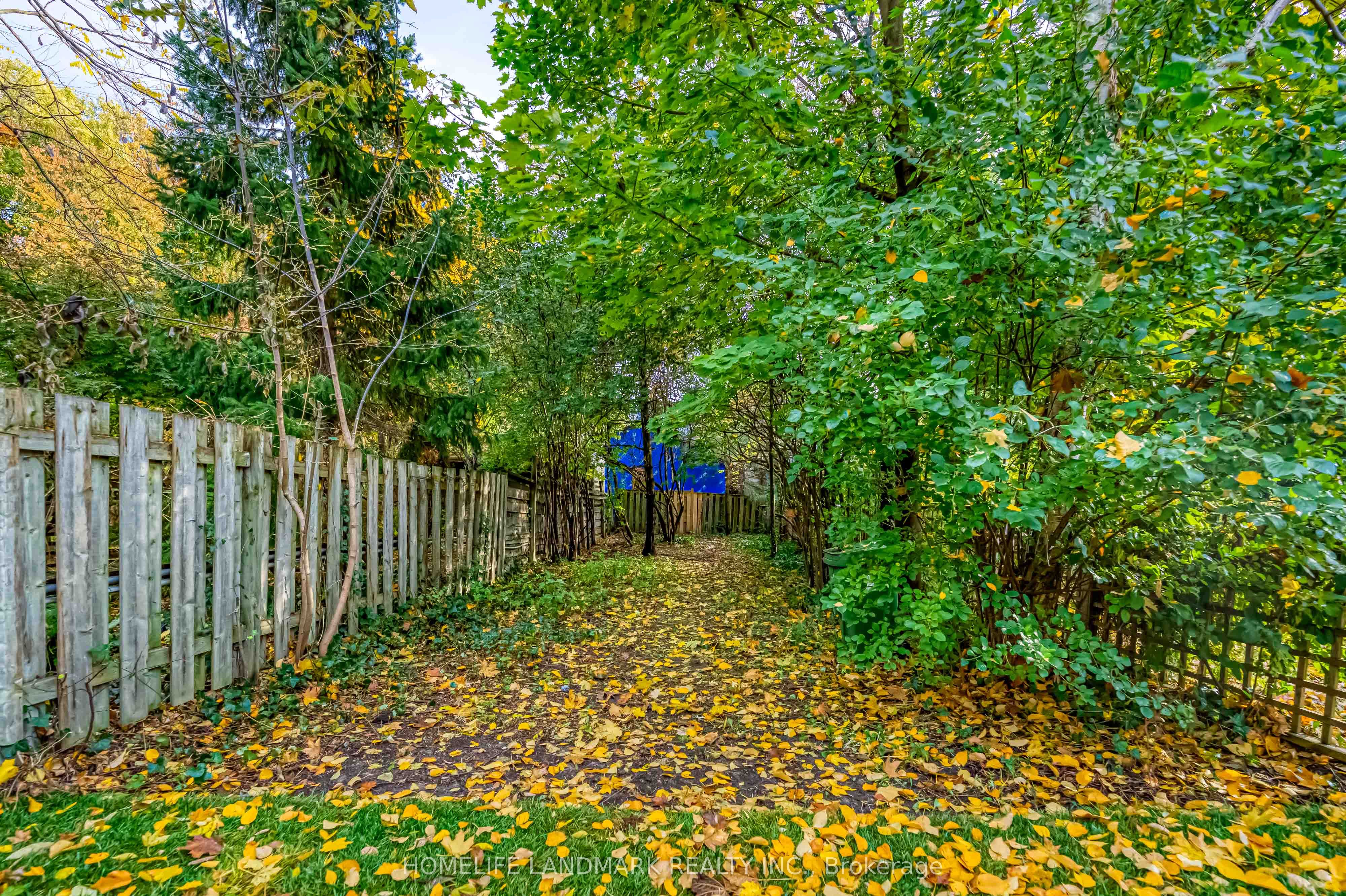 195 Albany Avenue Property Photo 36