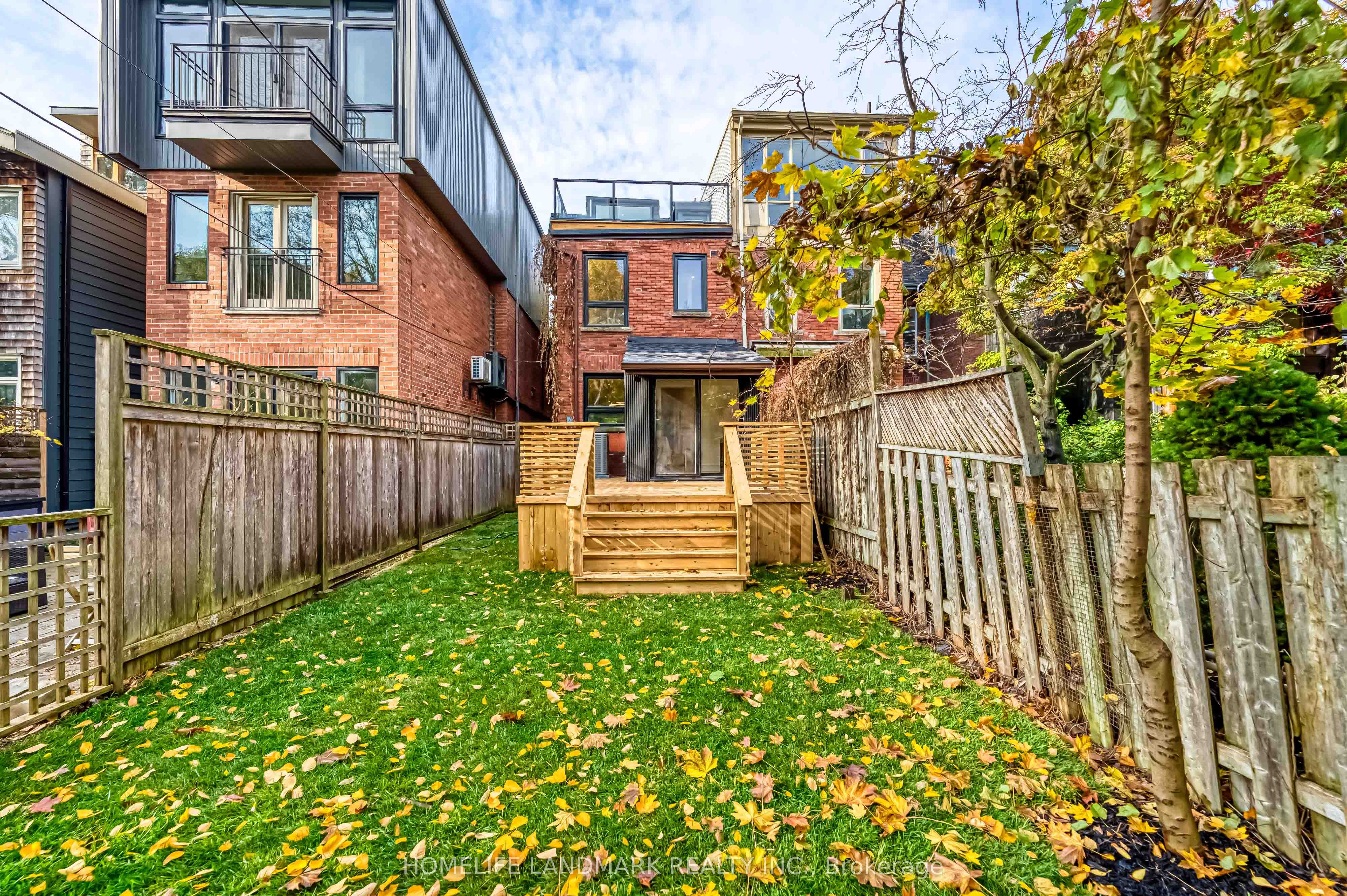 195 Albany Avenue Property Photo 37