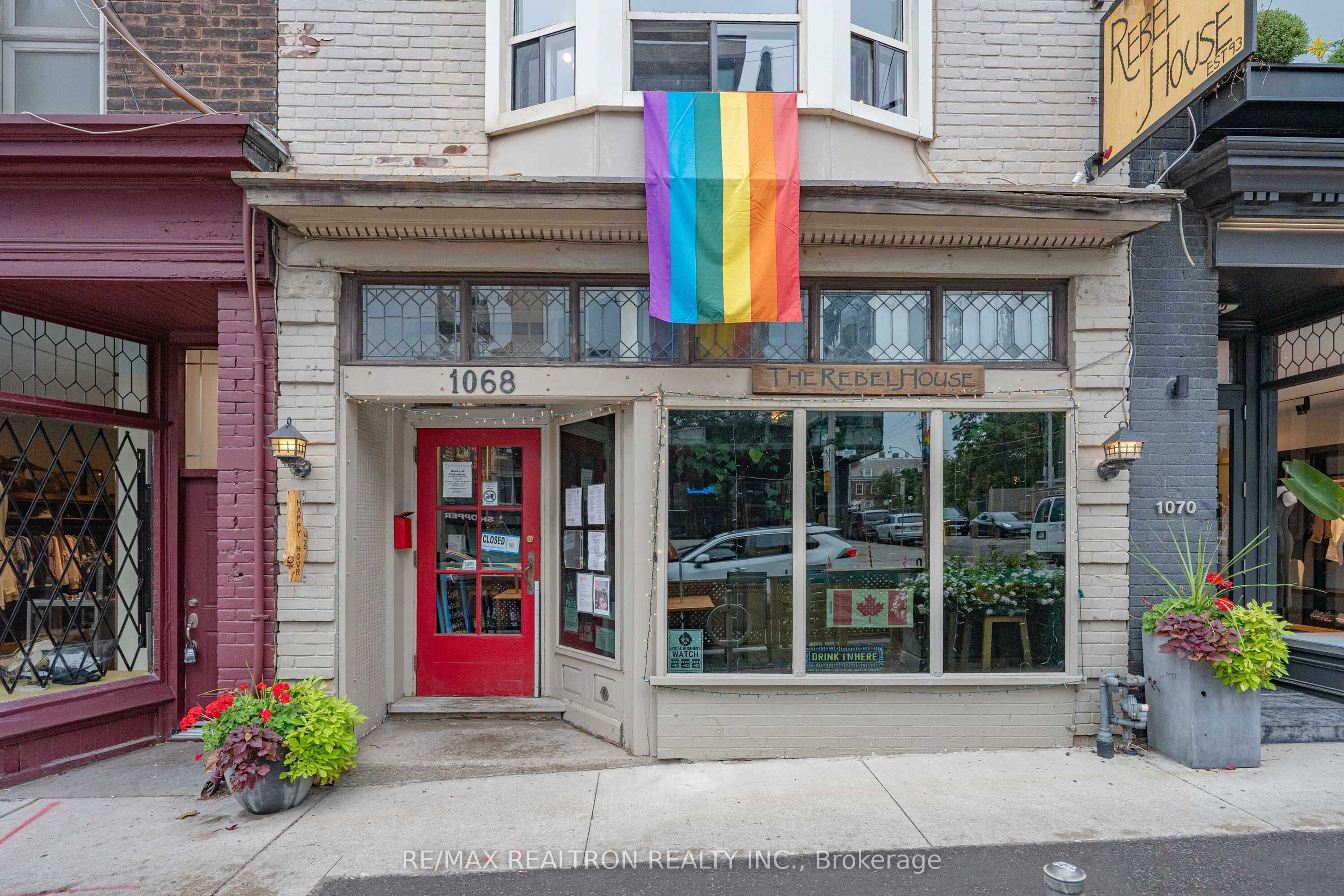 1068 Yonge Street Property Photo 1