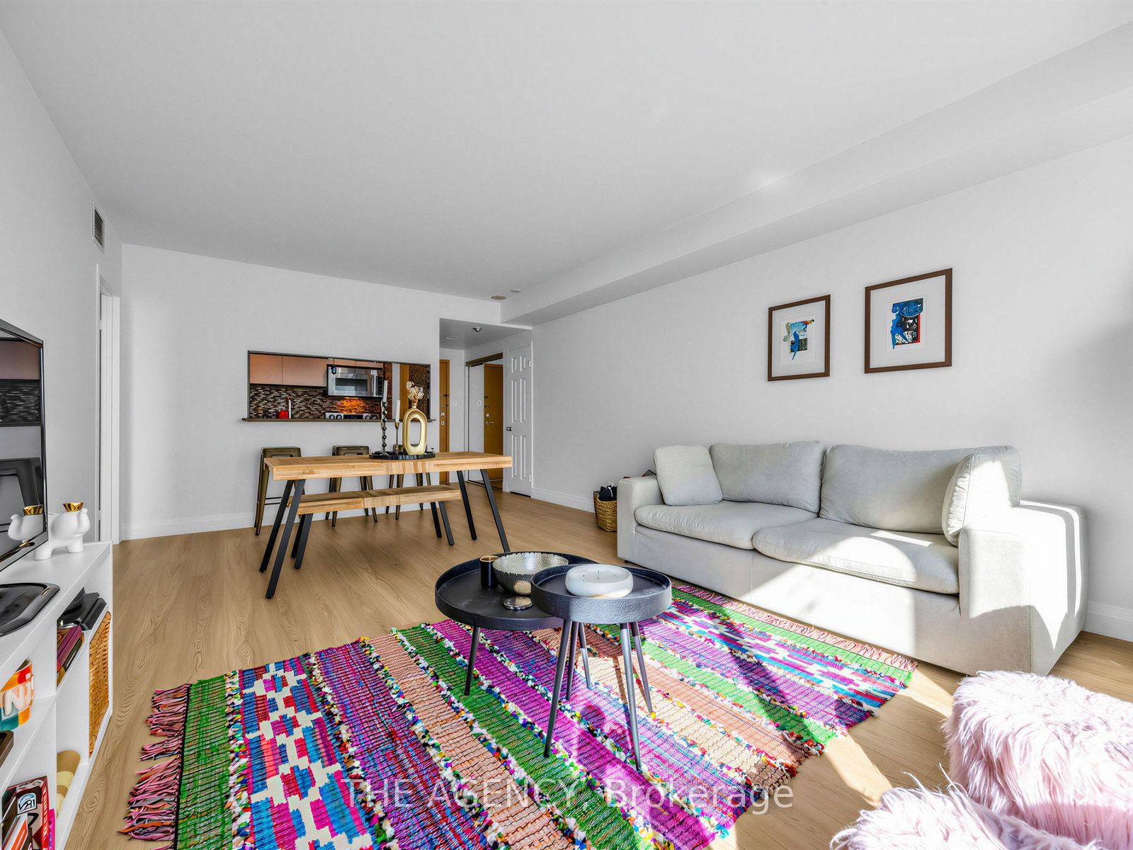 99 Harbour Square 606 Property Photo 18