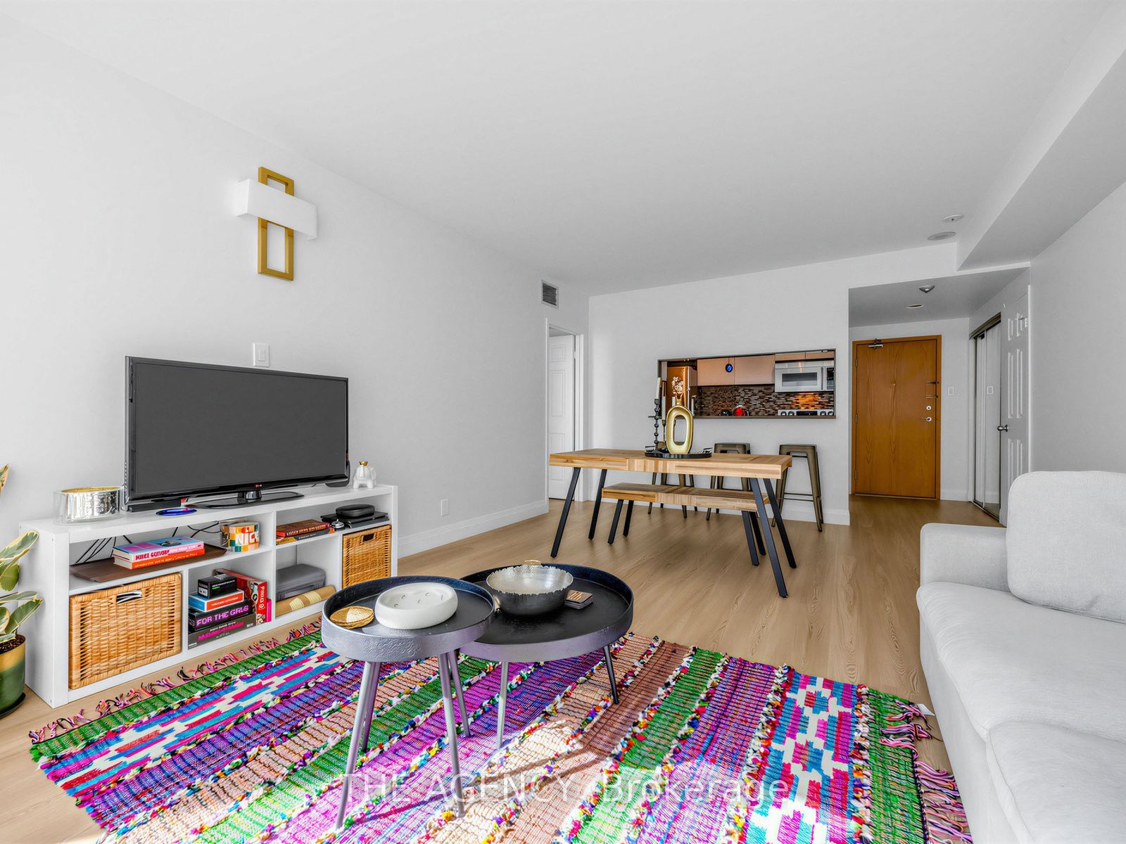 99 Harbour Square 606 Property Photo 19