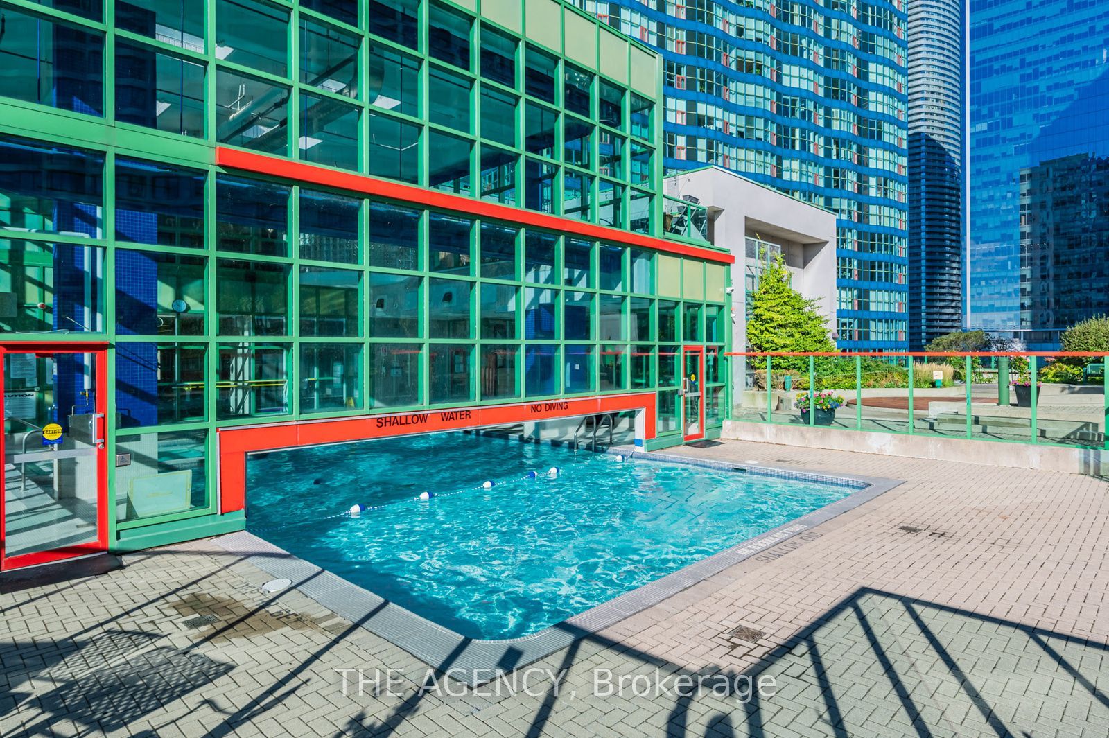 99 Harbour Square 606 Property Photo 33