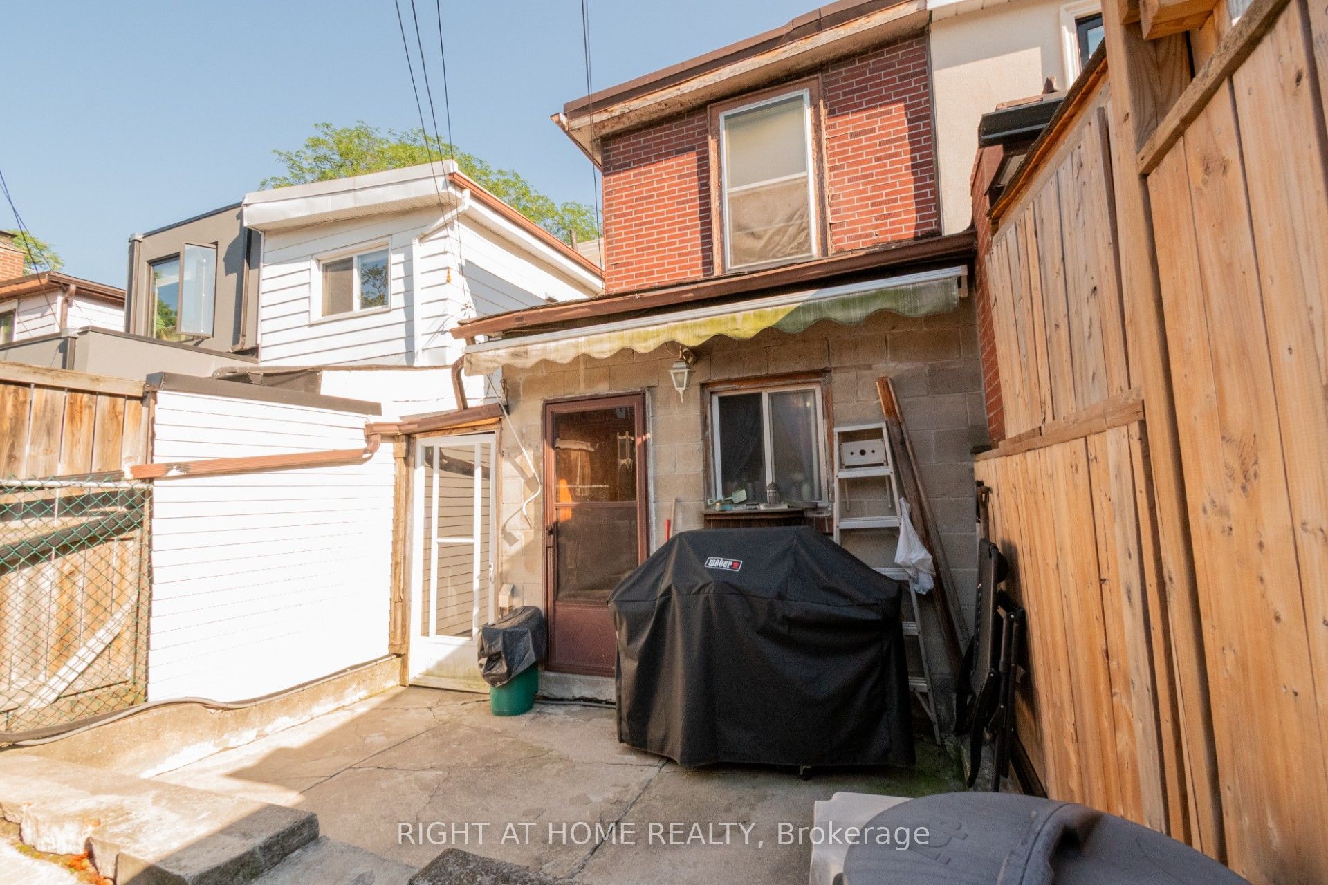 60 Foxley Street Property Photo 9