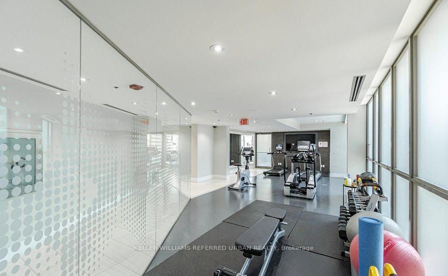 90 Trinity Street 212 Property Photo 29