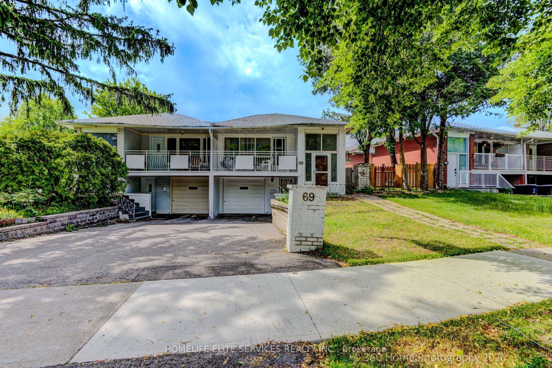 69 Castlebury Crescent Property Photo 1
