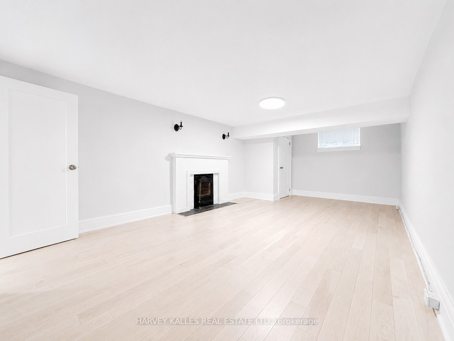 807 Duplex Avenue Bsmt Property Photo 5