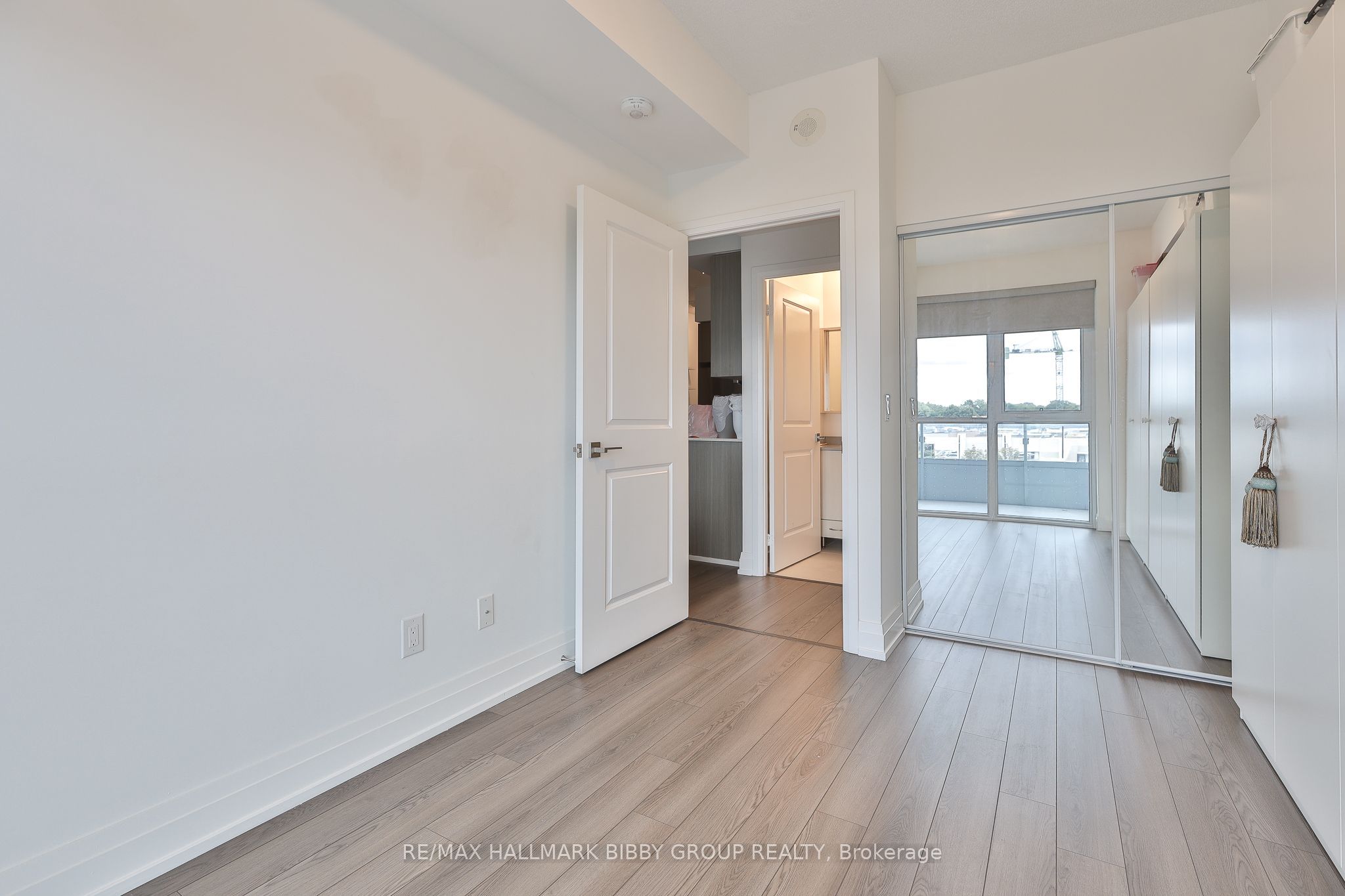 591 Sheppard Avenue E 519 Property Photo 18