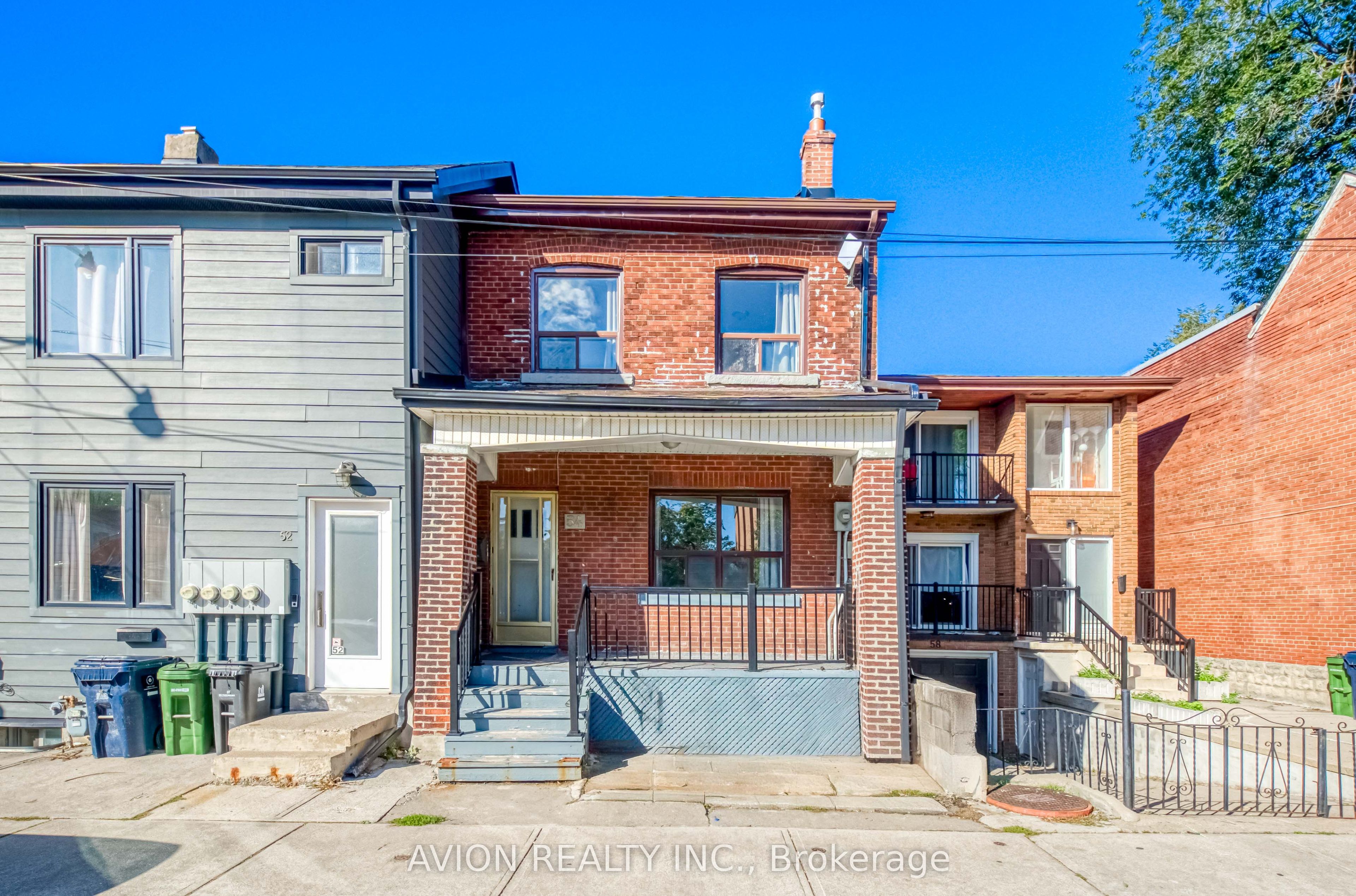54 Ryerson Avenue Property Photo 1