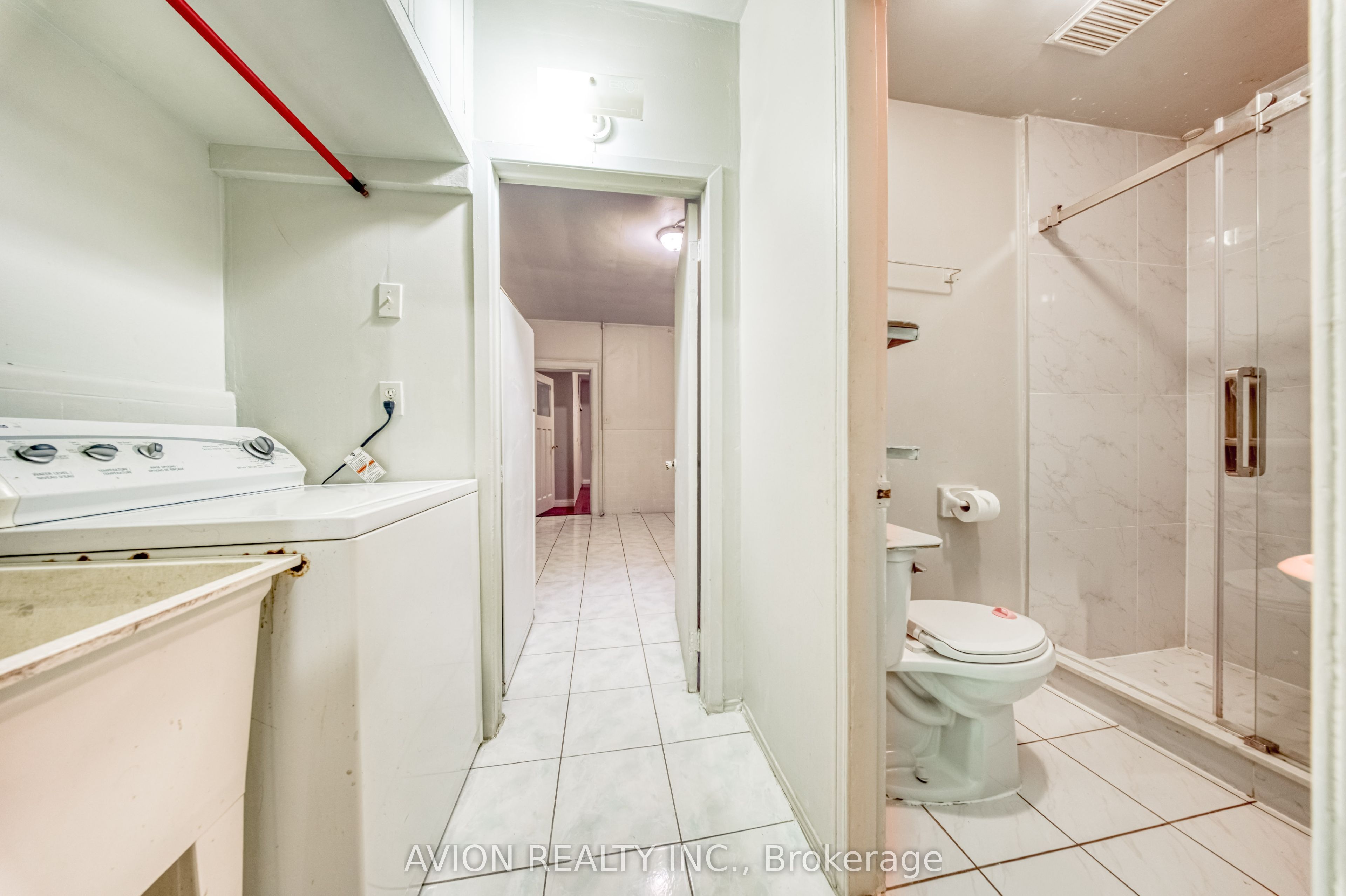 54 Ryerson Avenue Property Photo 14