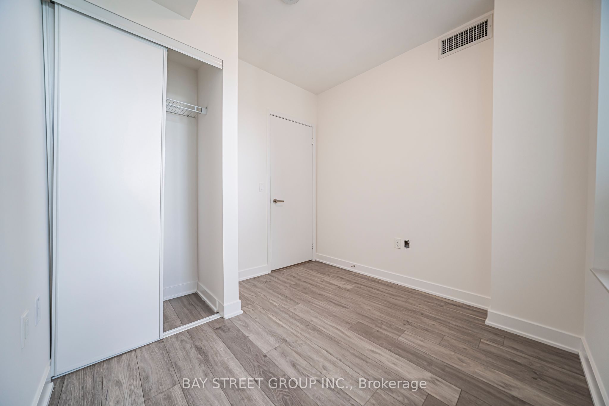 195 Redpath Avenue 2412 Property Photo 50