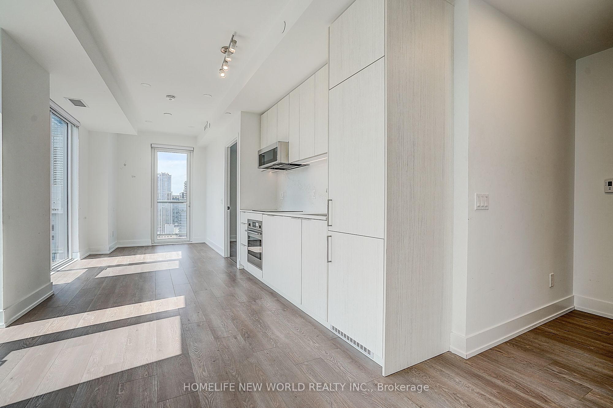 308 Jarvis Street 3203 Property Photo 6