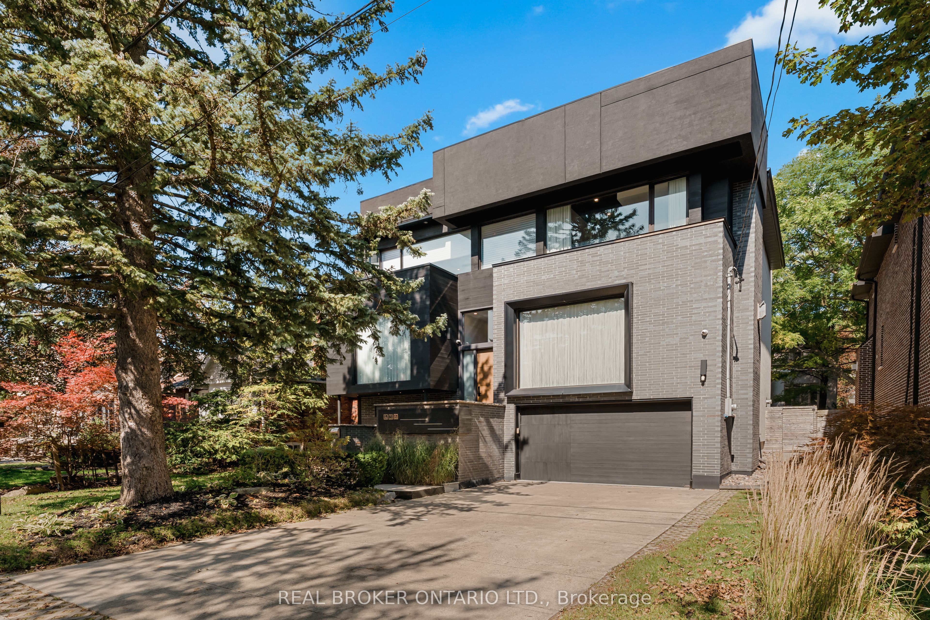 436 Glengarry Avenue