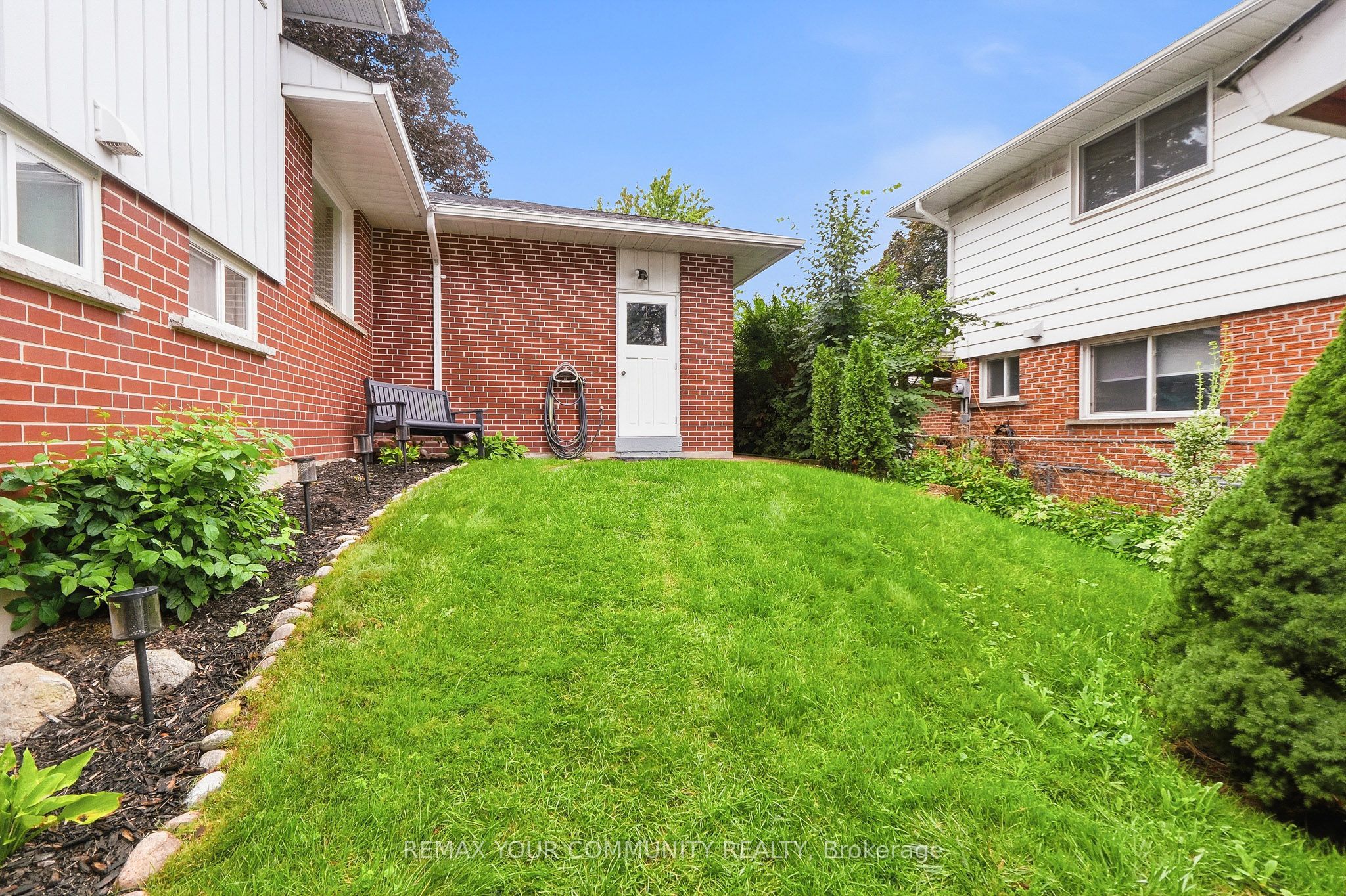 20 Ringwood Crescent Property Photo 4