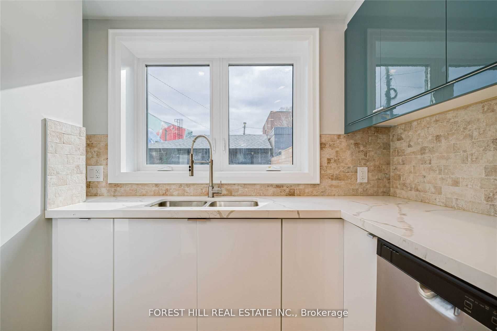 63 Argyle Street Main Property Photo 4