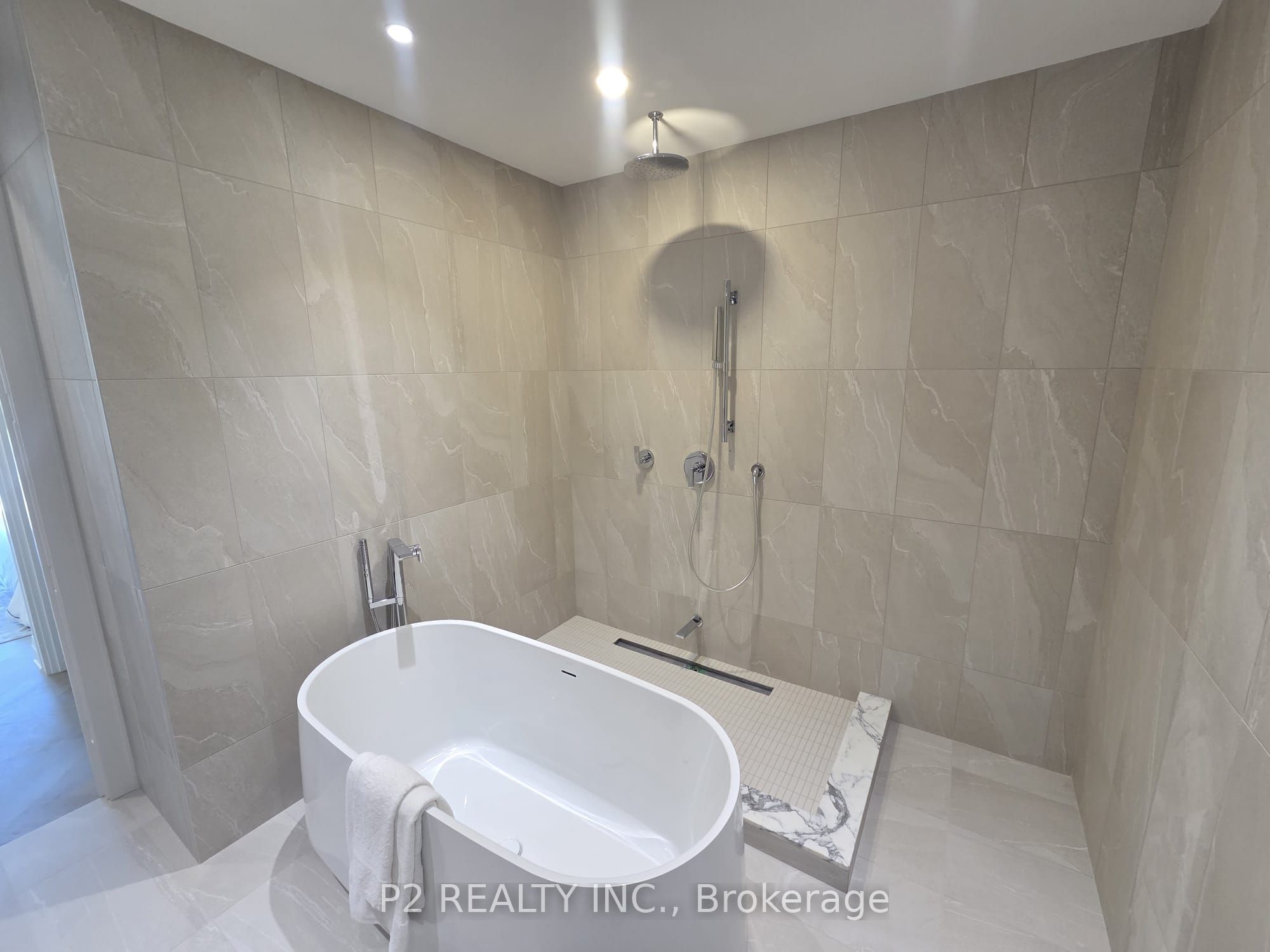 2 Forest Hill Road 102 Property Photo 14
