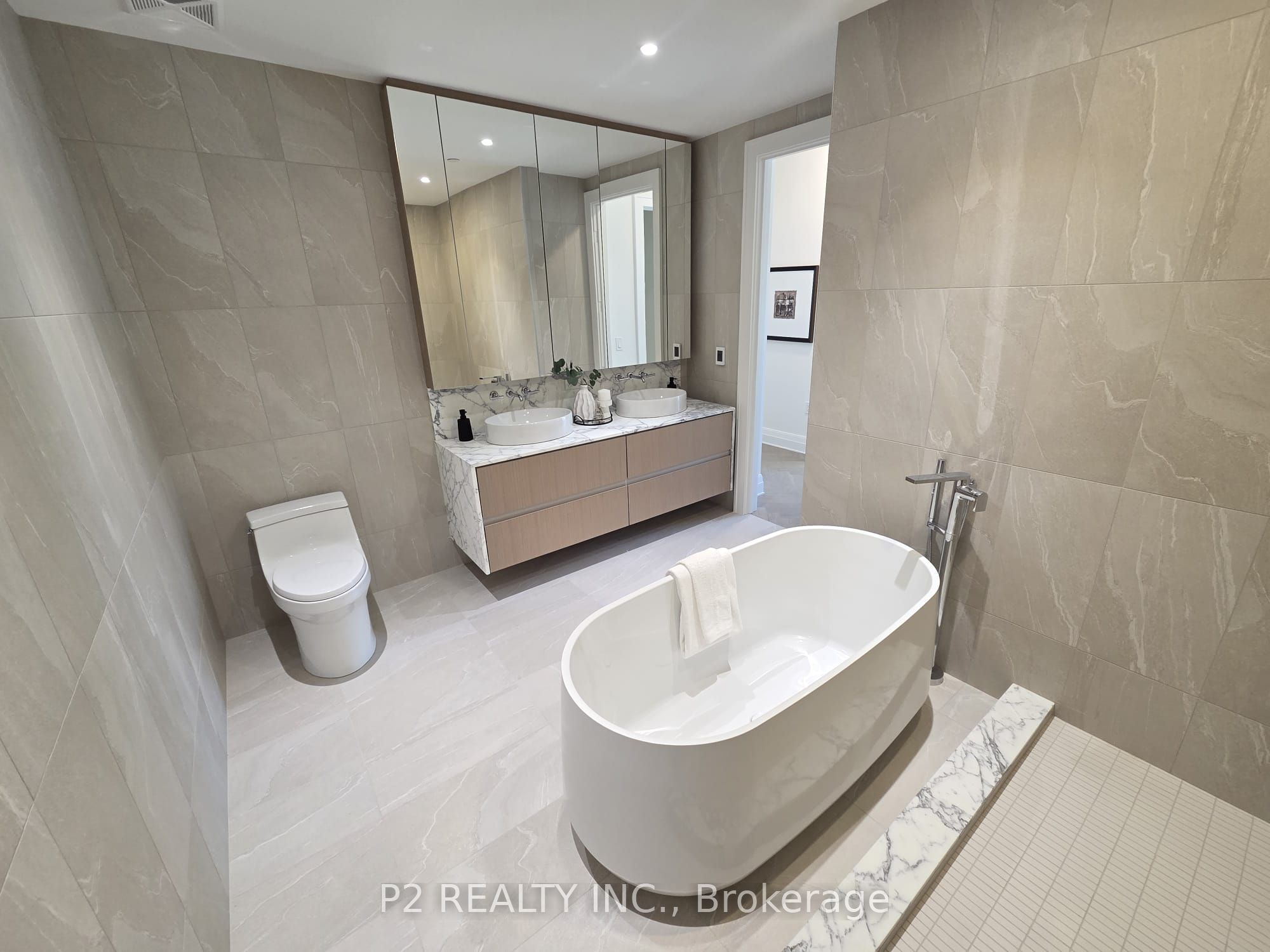 2 Forest Hill Road 102 Property Photo 22