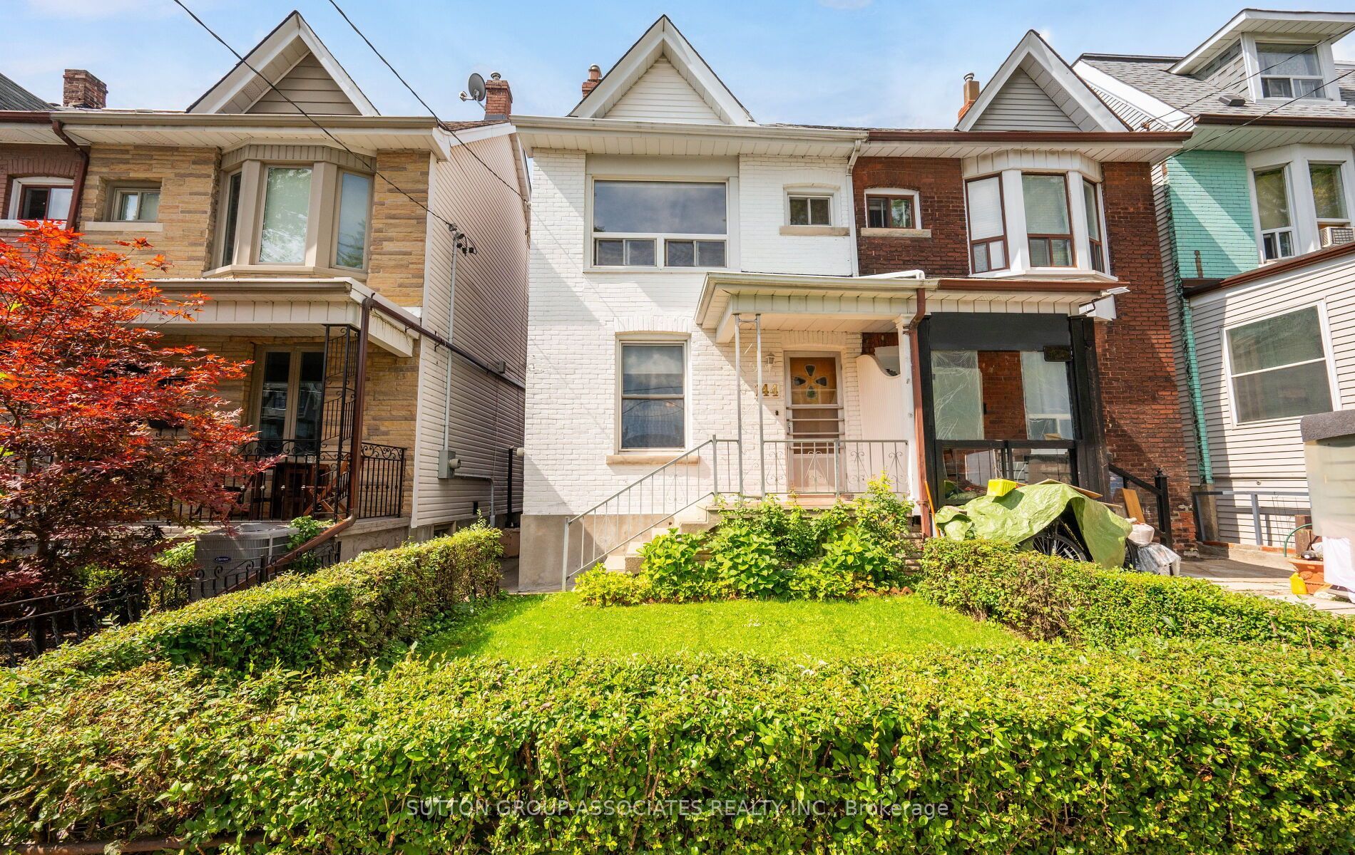 144 Bellwoods Avenue Property Photo 1