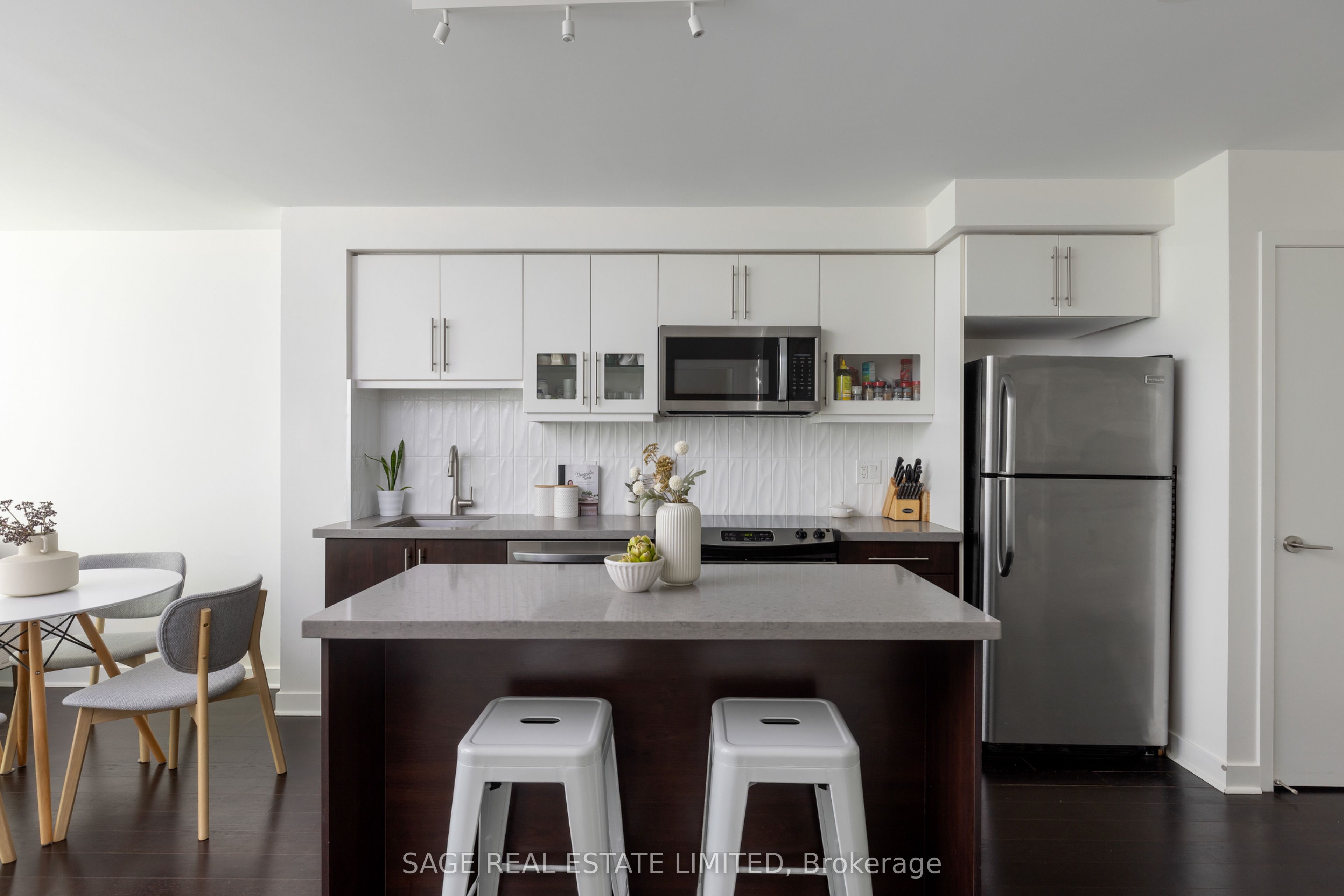 1169 Queen Street W 419 Property Photo 1