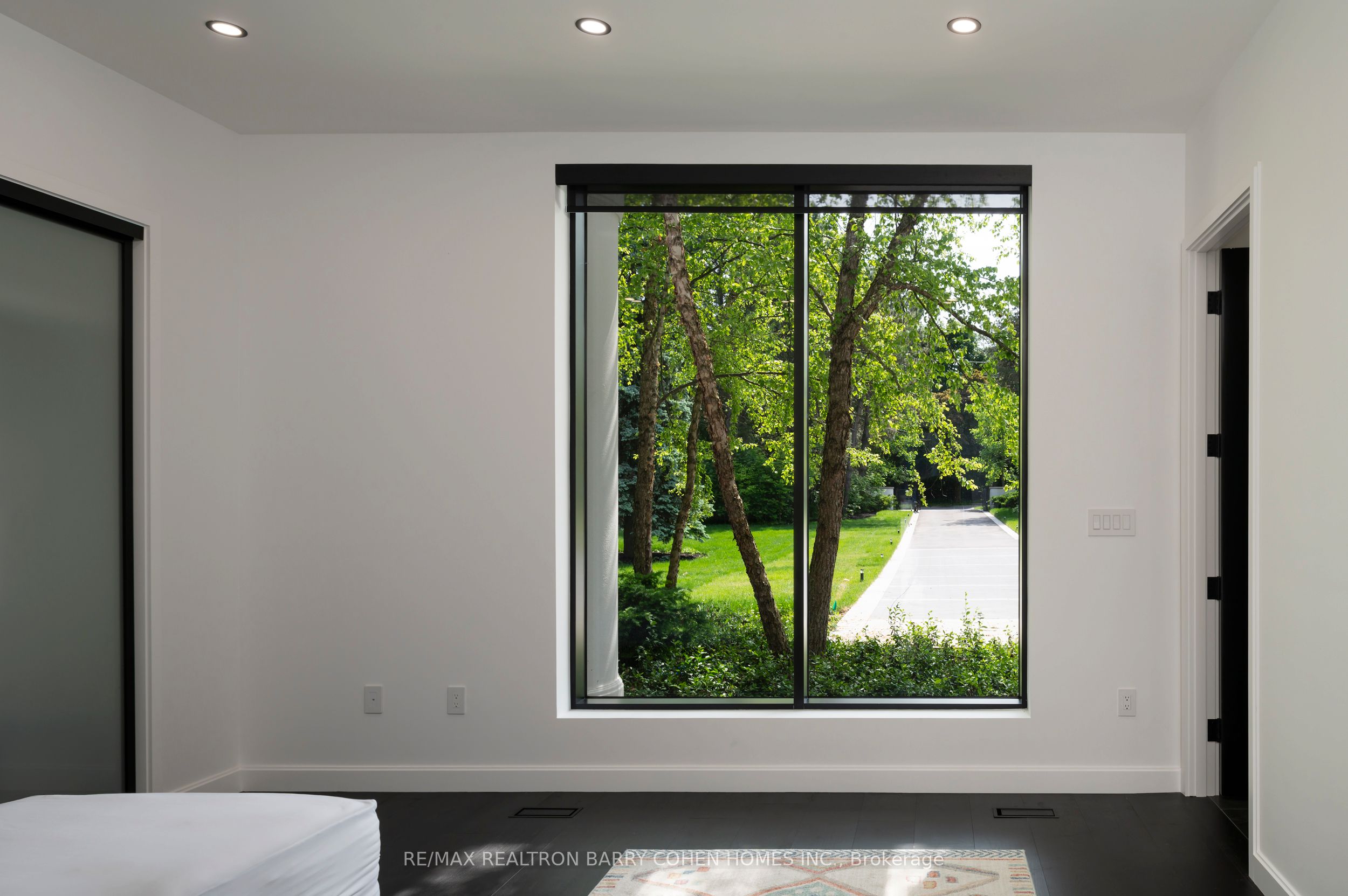 45 Park Lane Circle Property Photo 23
