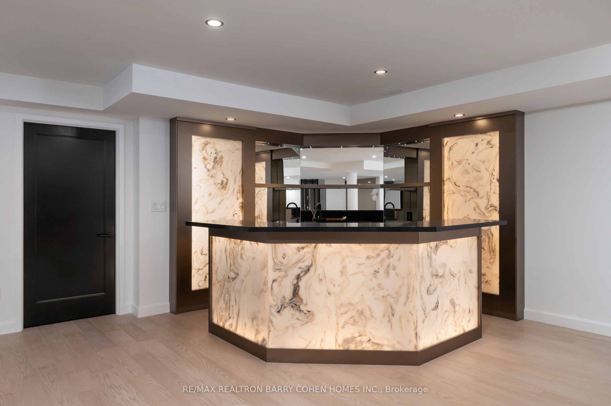 45 Park Lane Circle Property Photo 29