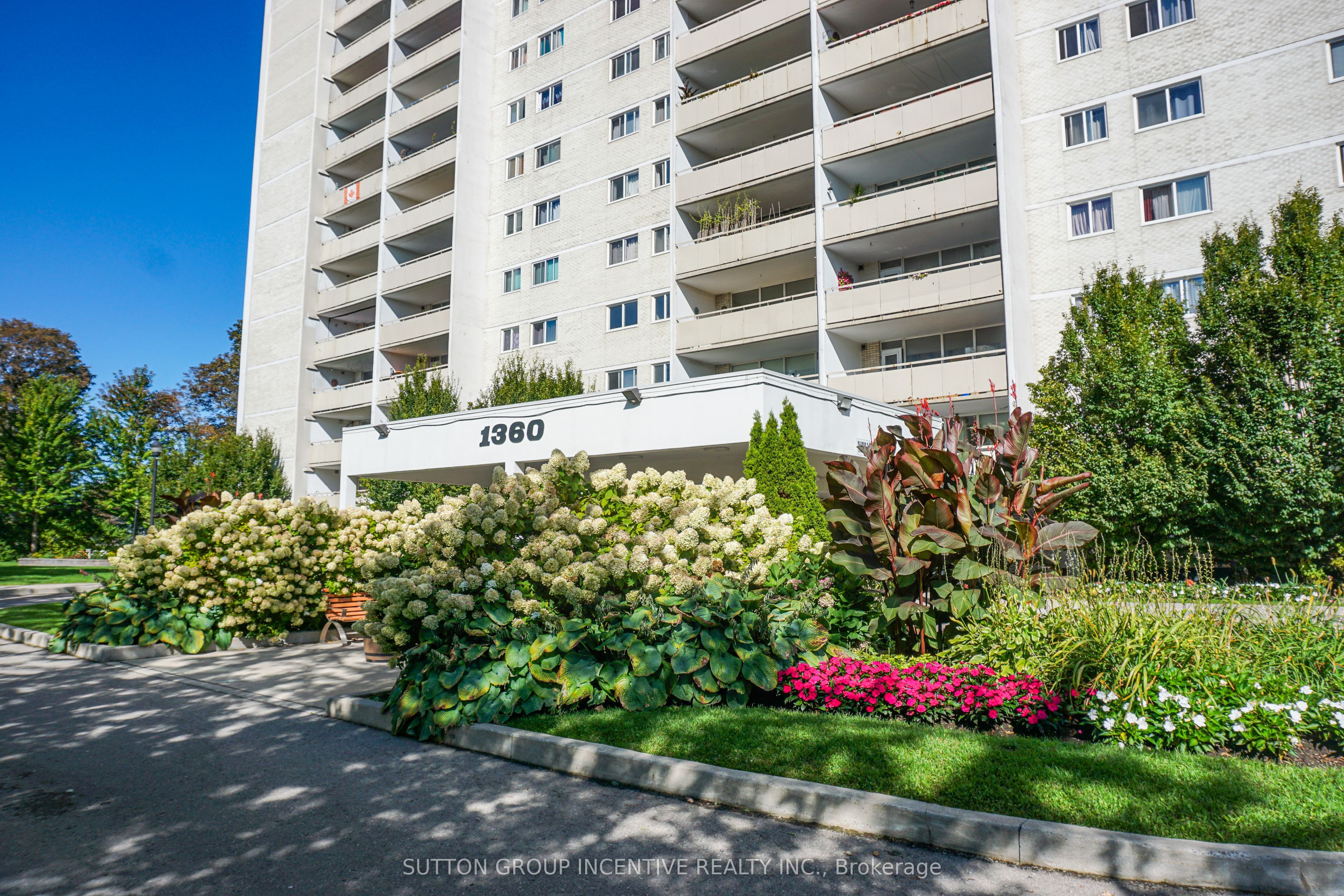 1360 York Mills Road Ph7 Property Photo 1