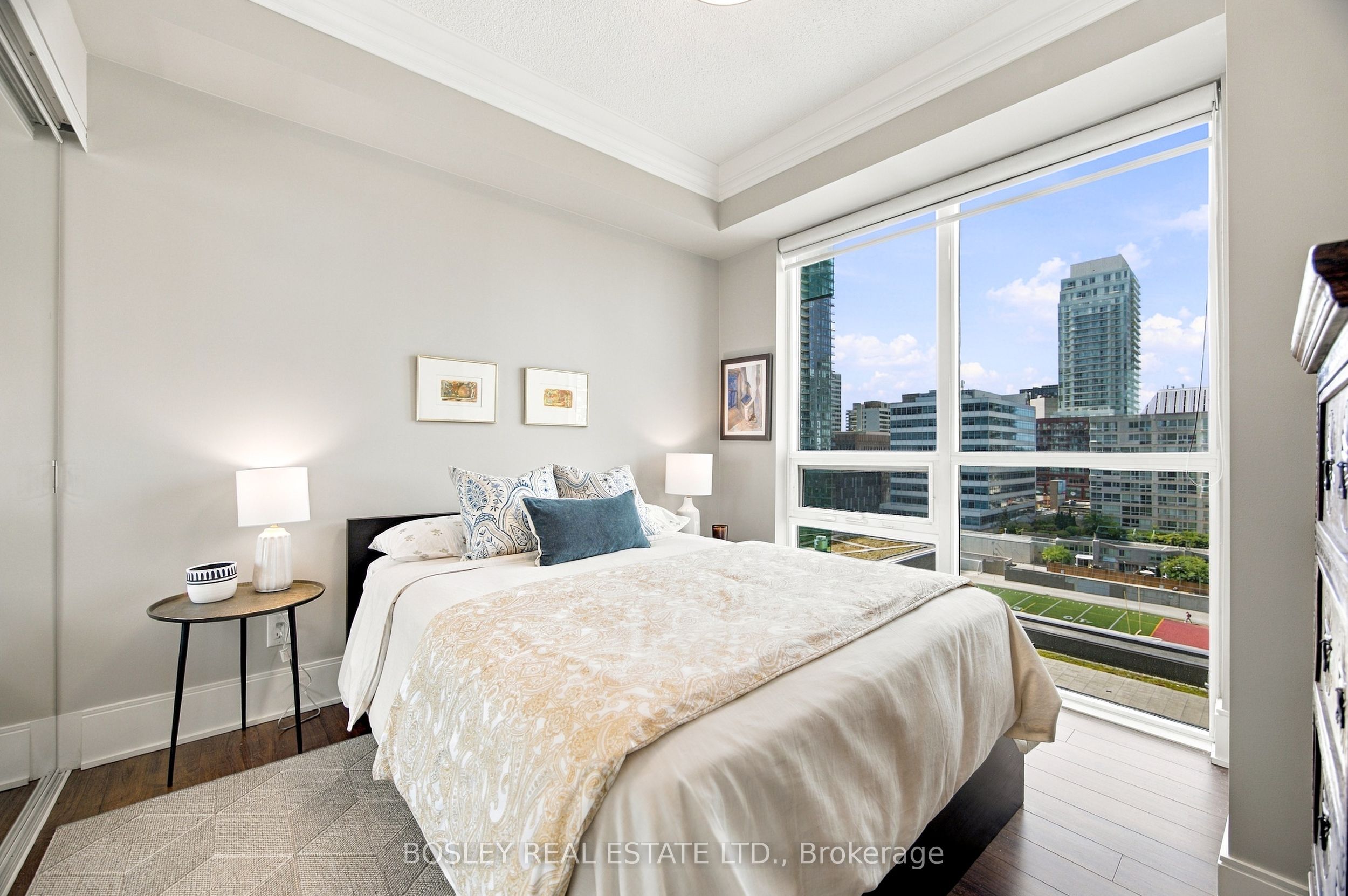 25 Broadway Avenue 802 Property Photo 17