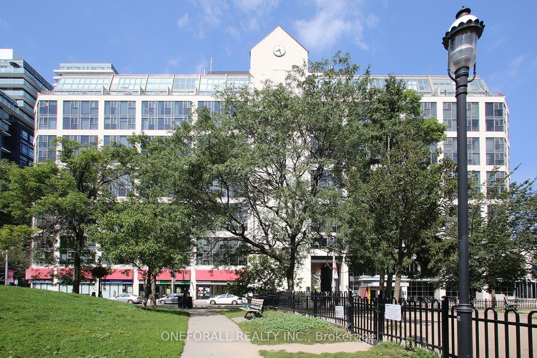 222 The Esplanade 633 Property Photo 2