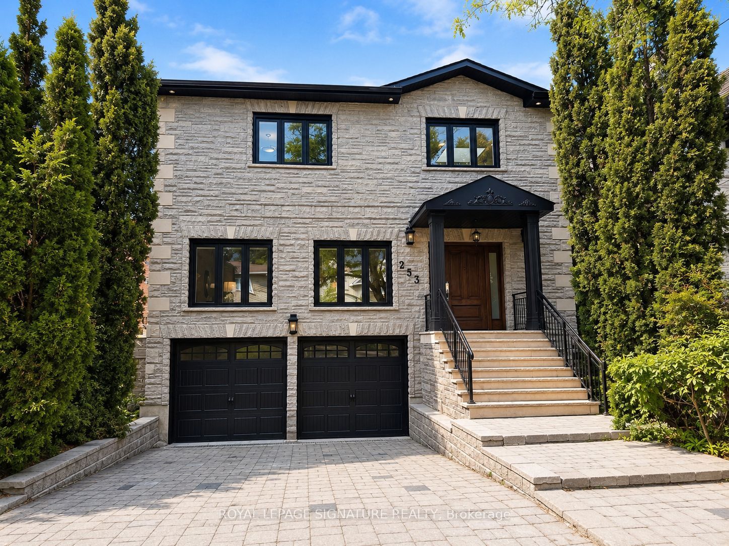 253 Byng Avenue