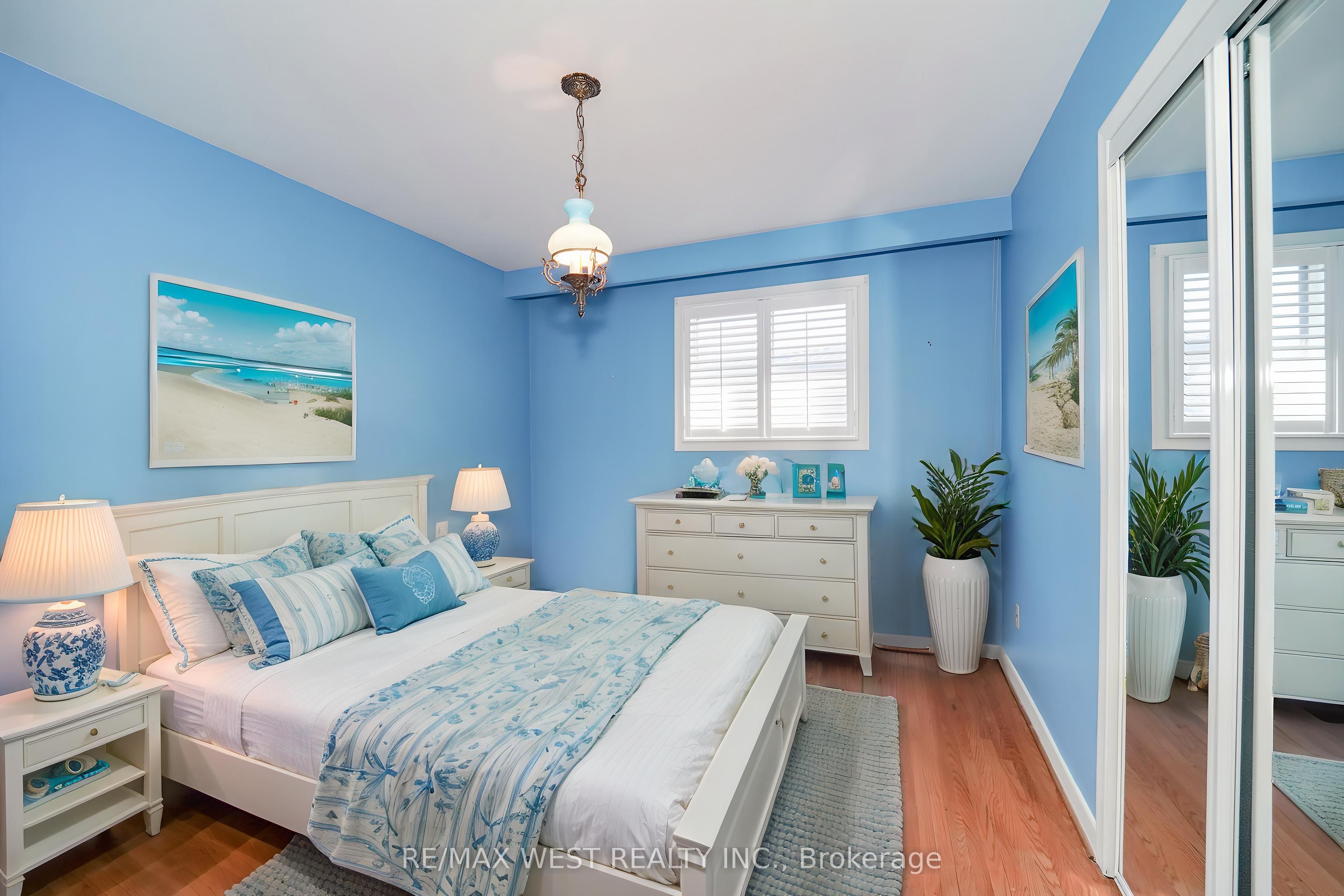 61 Bickerton Crescent Property Photo 7