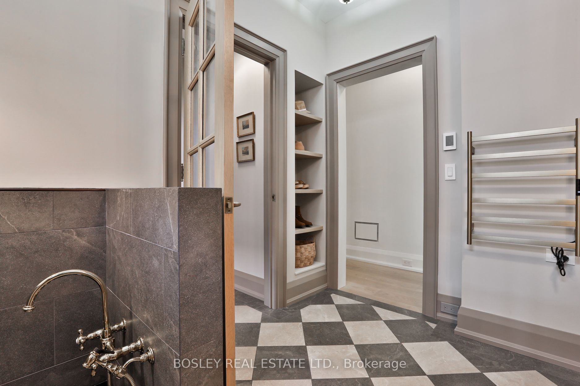43 Whitehall Road Property Photo 19