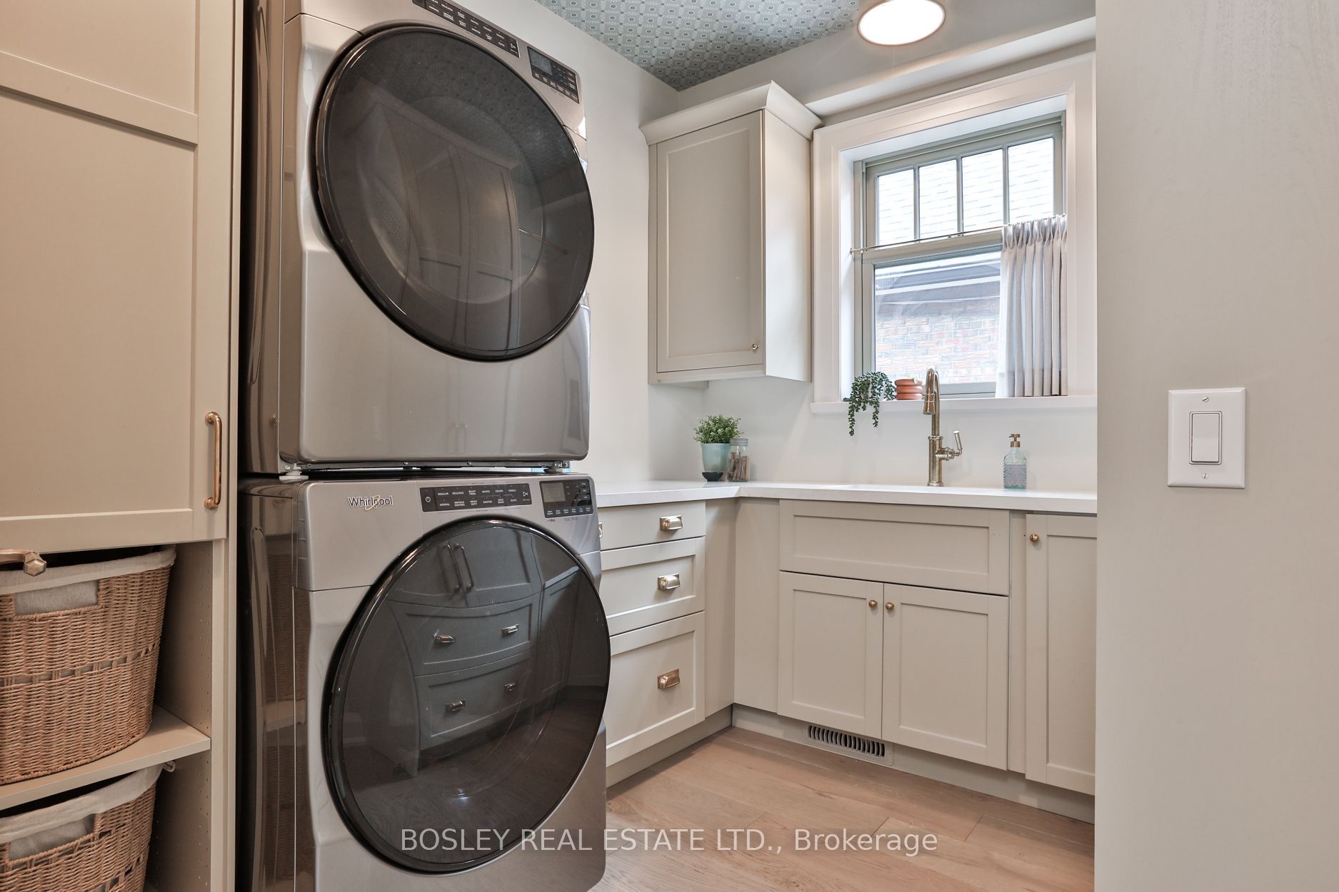 43 Whitehall Road Property Photo 42