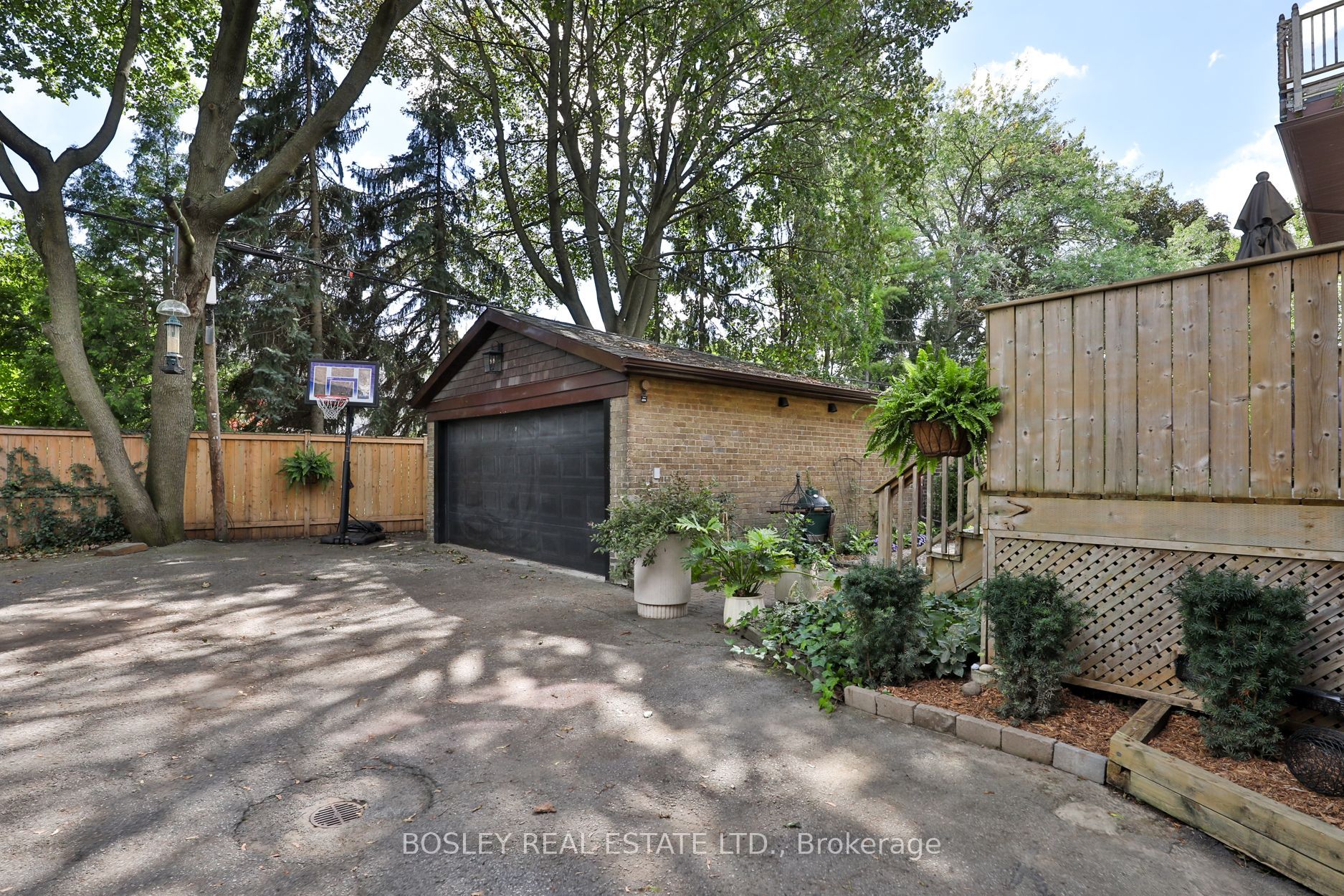 43 Whitehall Road Property Photo 48