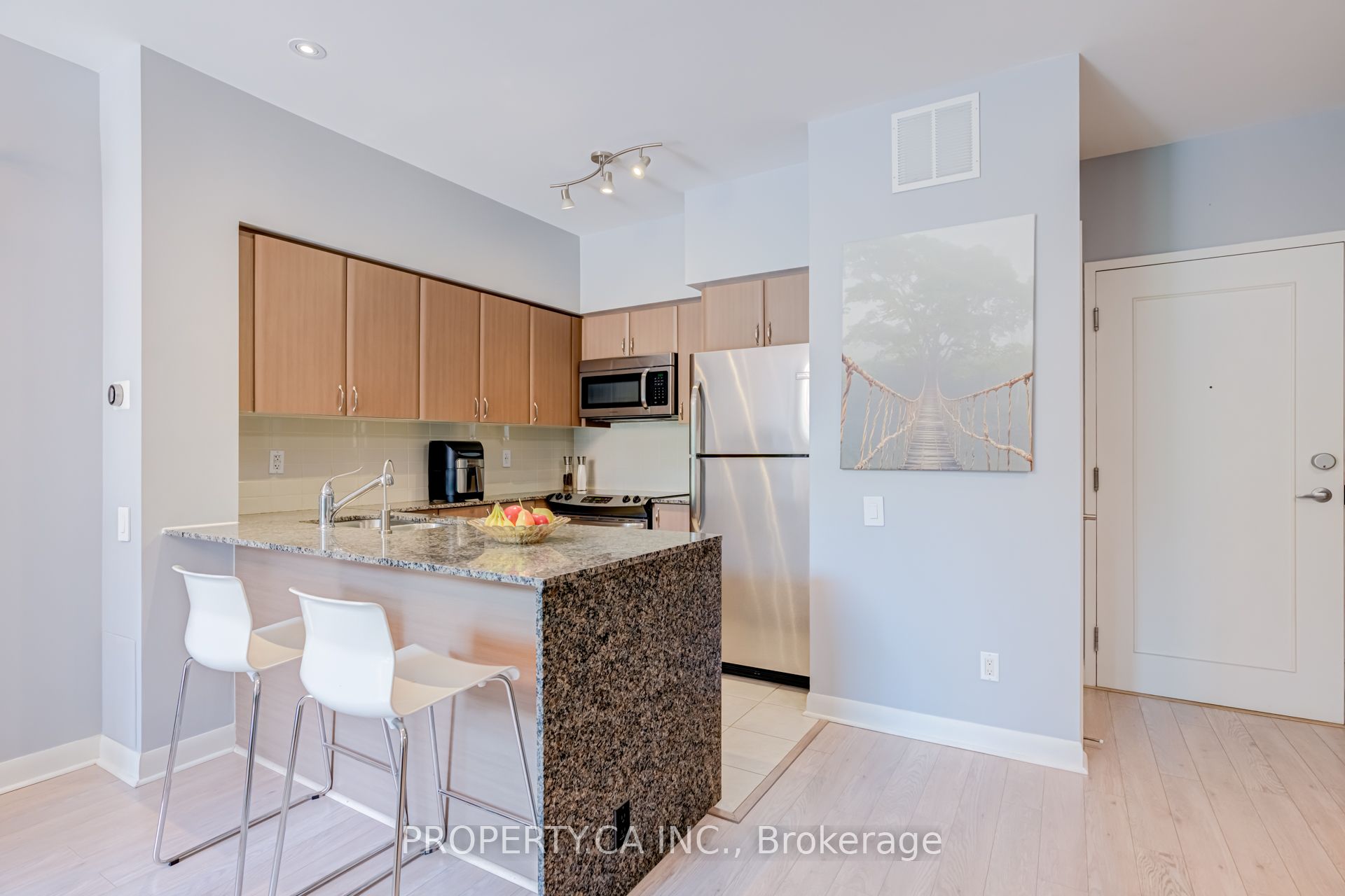 525 Wilson Avenue 118 Property Photo 1
