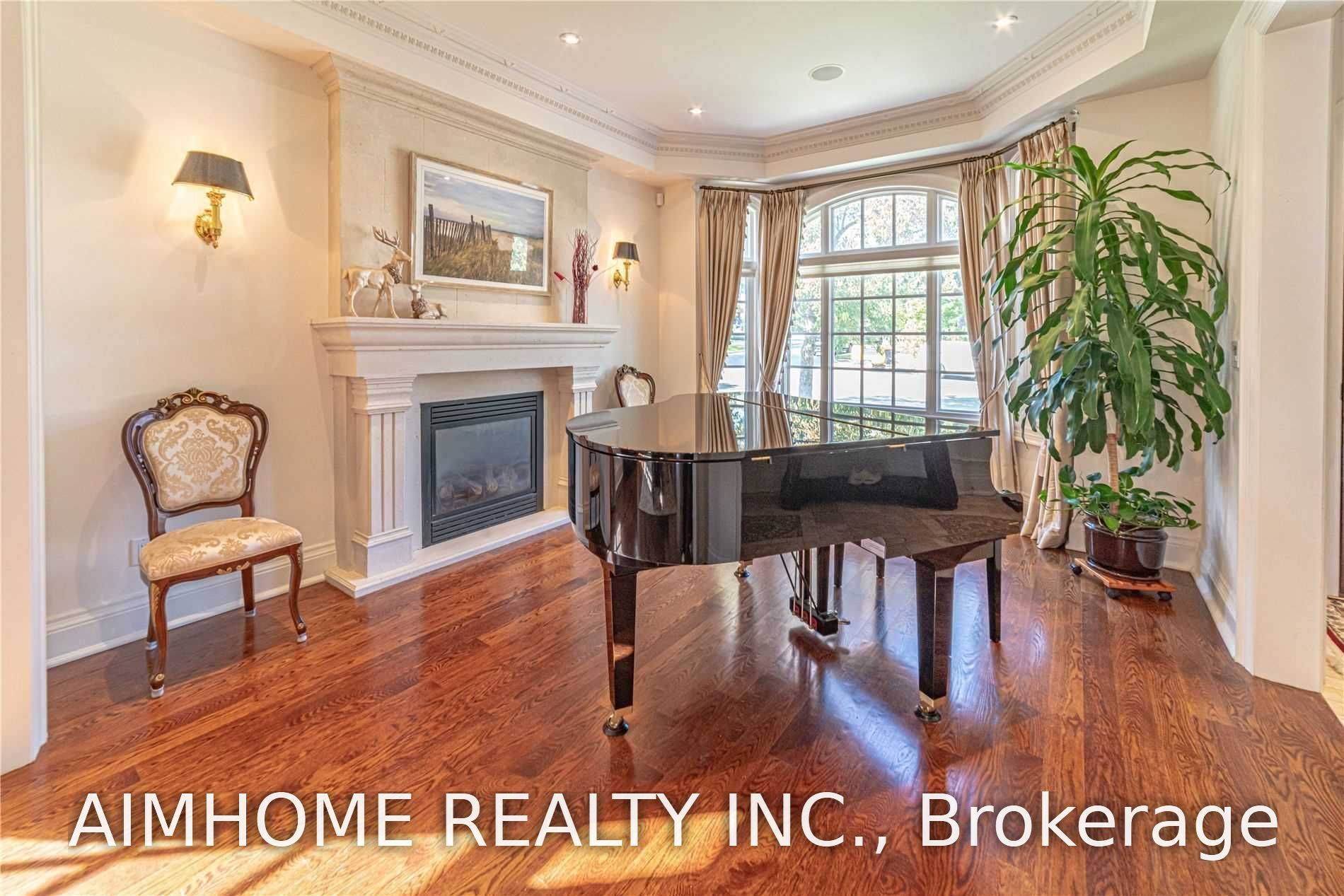 19 Brockington Crescent Property Photo 4