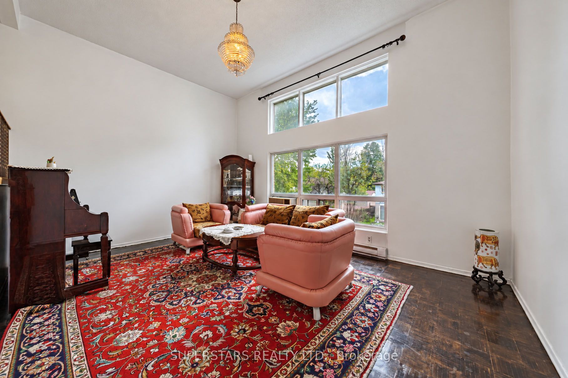 29 Jenny Wrenway Property Photo 2