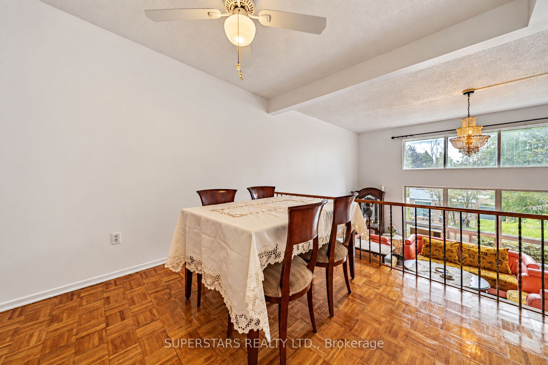 29 Jenny Wrenway Property Photo 5